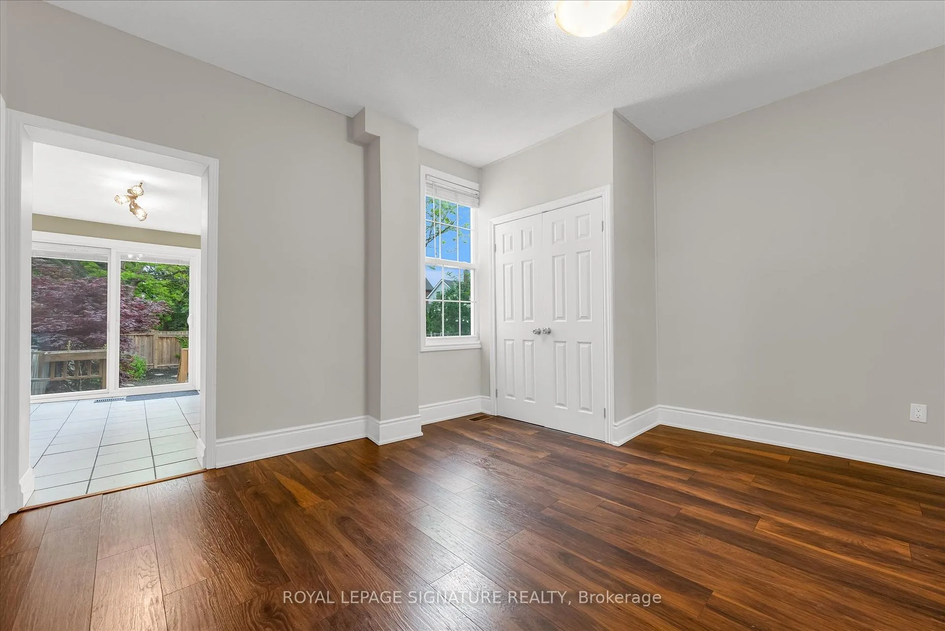 Photo 14 of 19 Strachan Street E, Hamilton, North End — HOMEH
