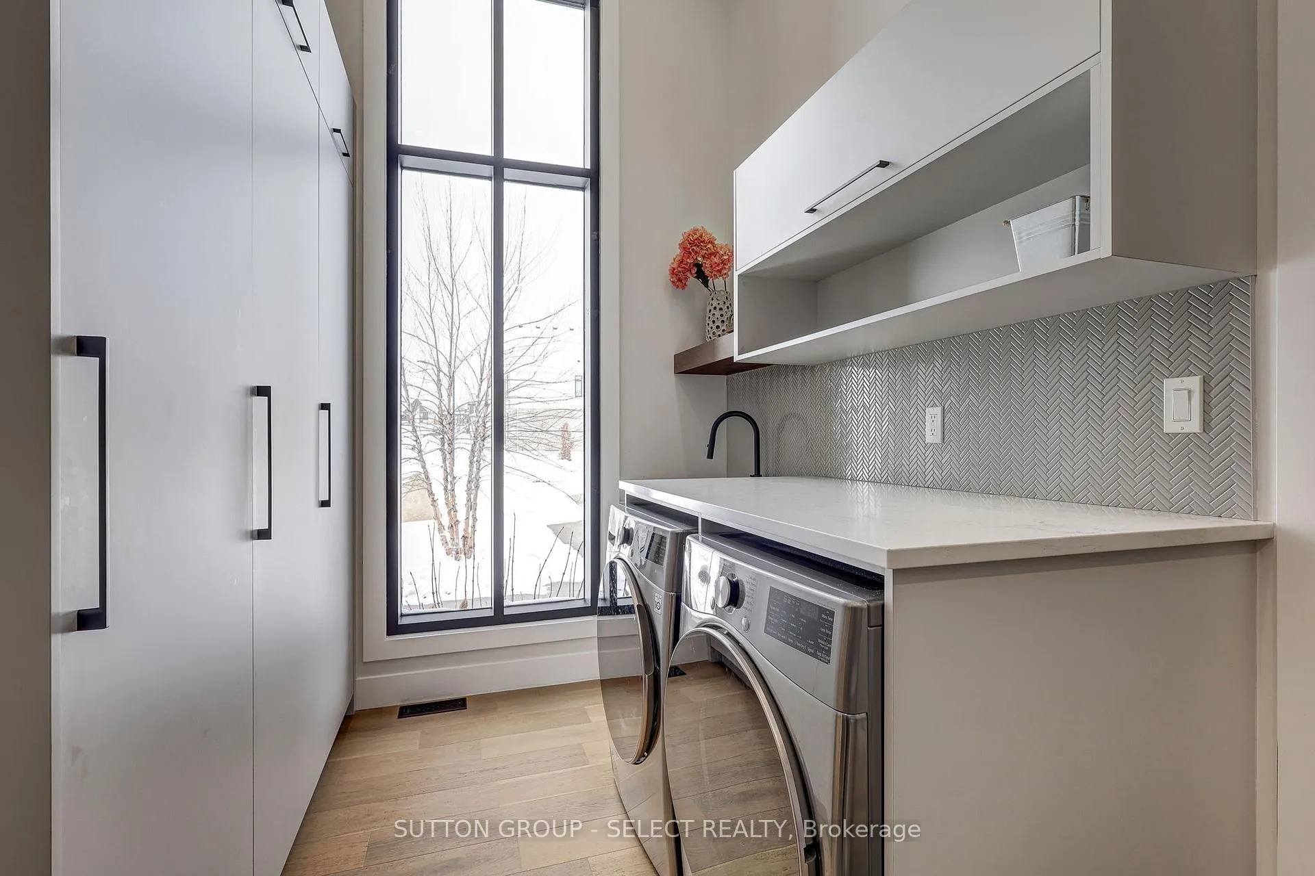 Photo 18 of 147 Westbrook Drive, Middlesex Centre, Kilworth — HOMEH