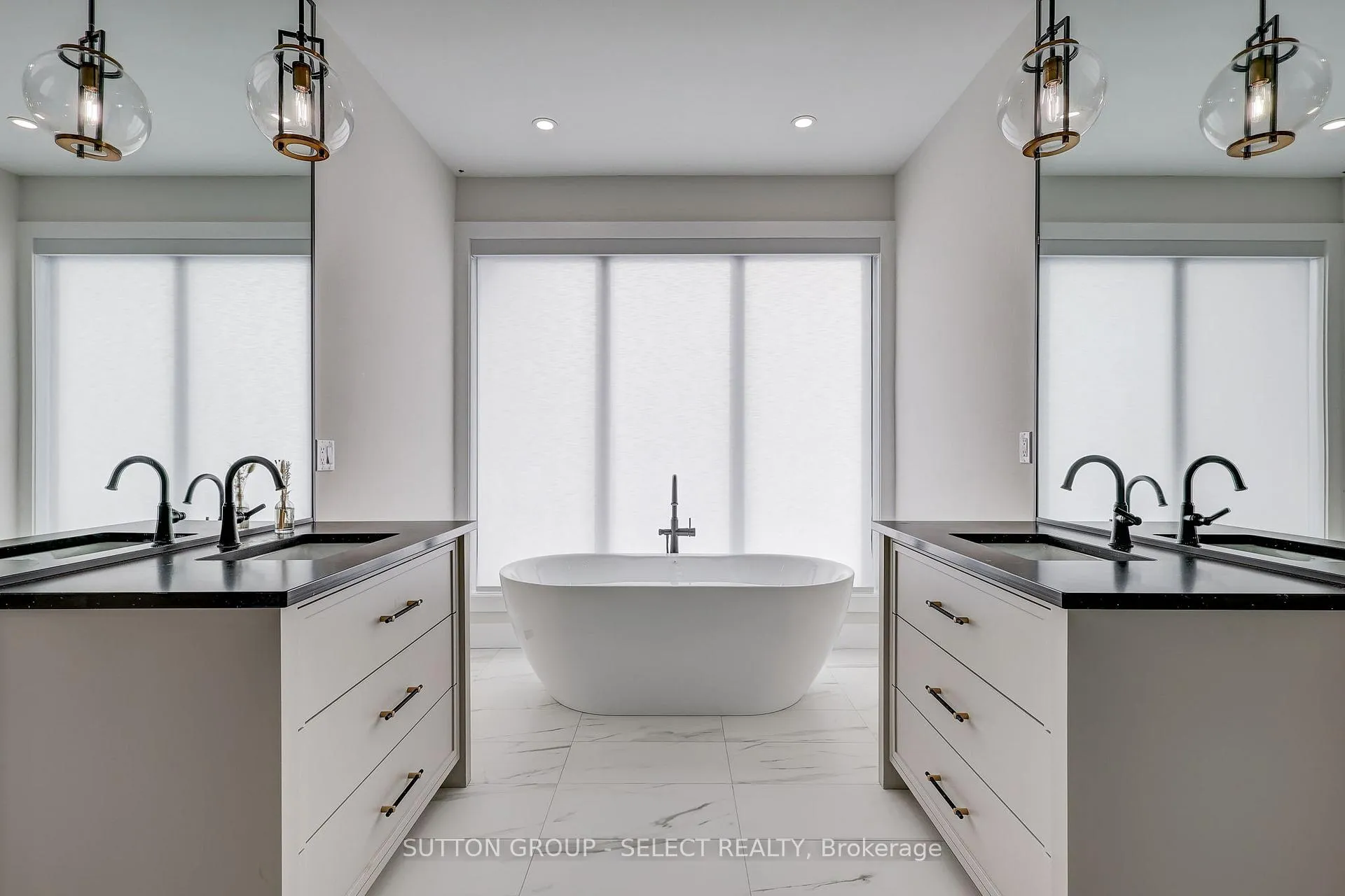 Photo 25 of 147 Westbrook Drive, Middlesex Centre, Kilworth — HOMEH