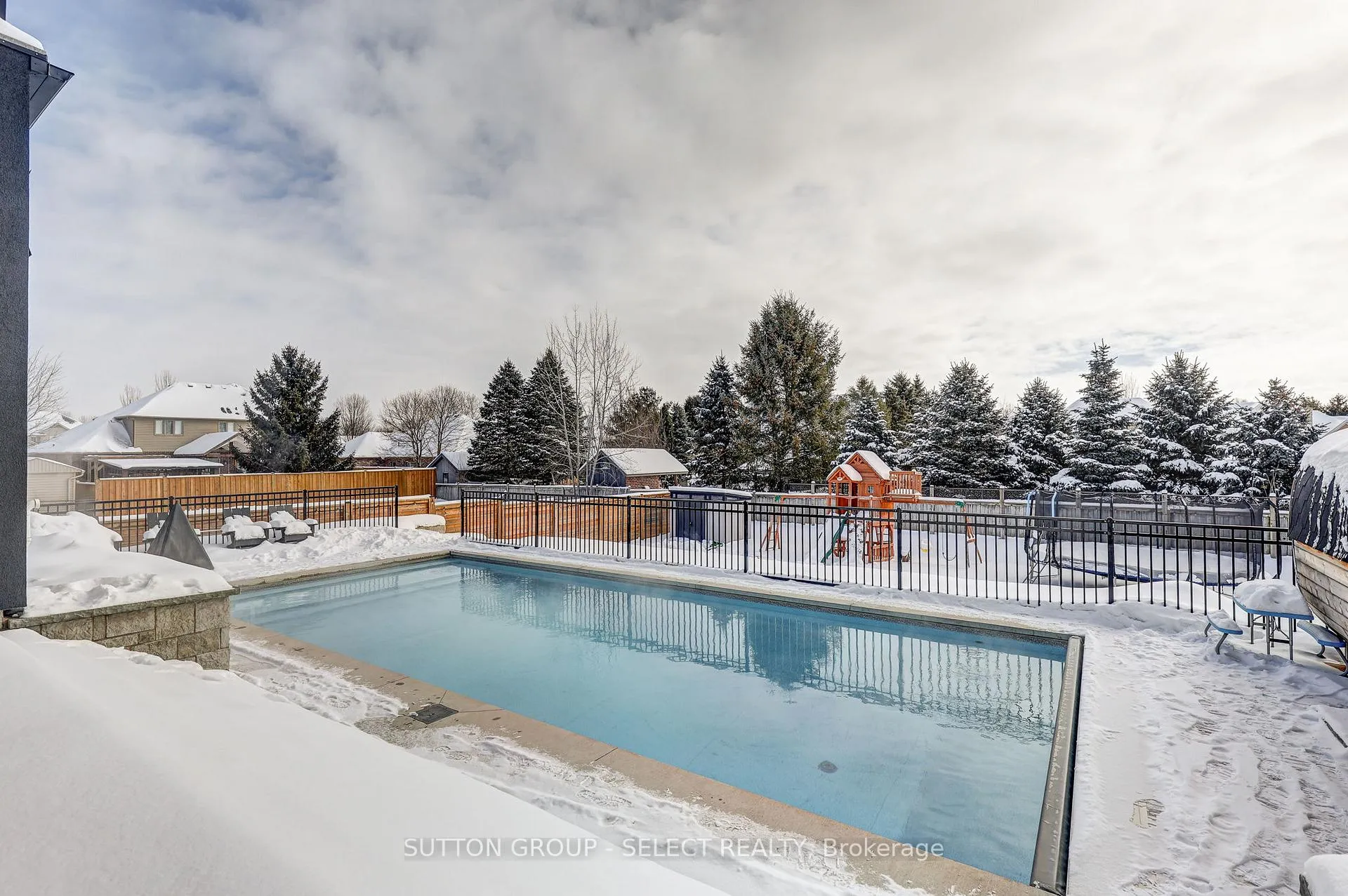 Photo 39 of 147 Westbrook Drive, Middlesex Centre, Kilworth — HOMEH