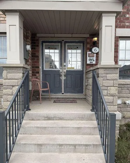 Photo 3 of 6 Remembrance Road, Brampton, Northwest Brampton — HOMEH