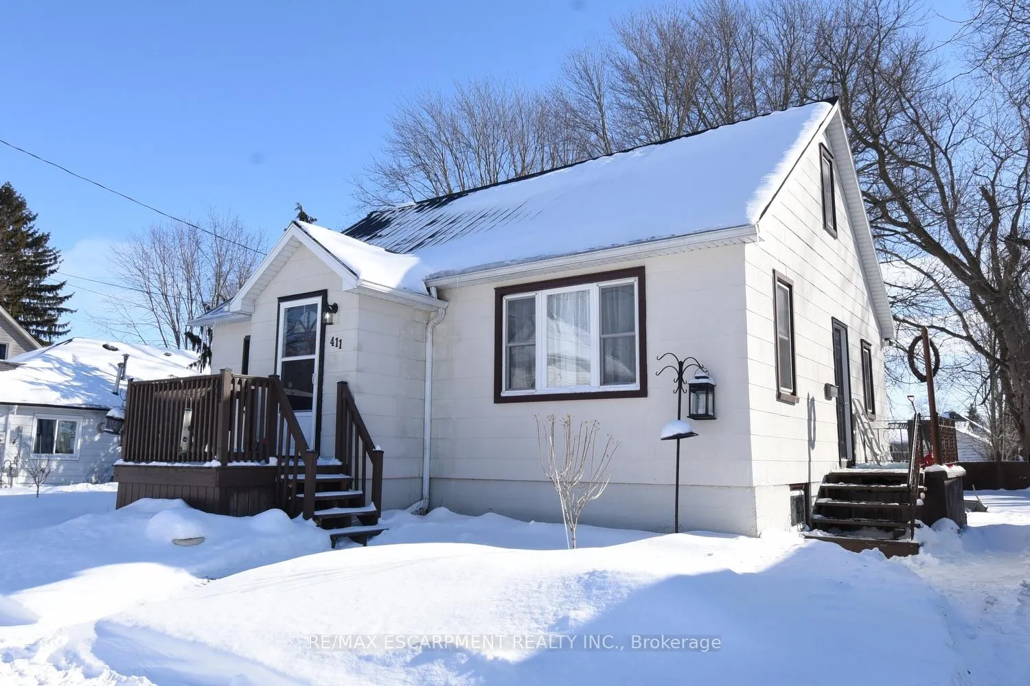 Photo 5 of 411 Ross Avenue, Haldimand, Dunnville — HOMEH