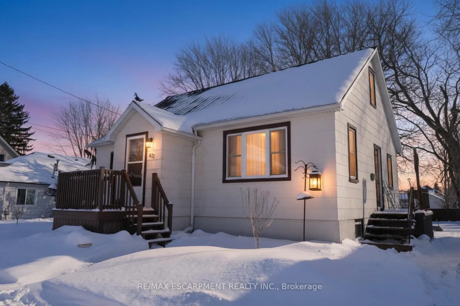 Photo 6 of 411 Ross Avenue, Haldimand, Dunnville — HOMEH