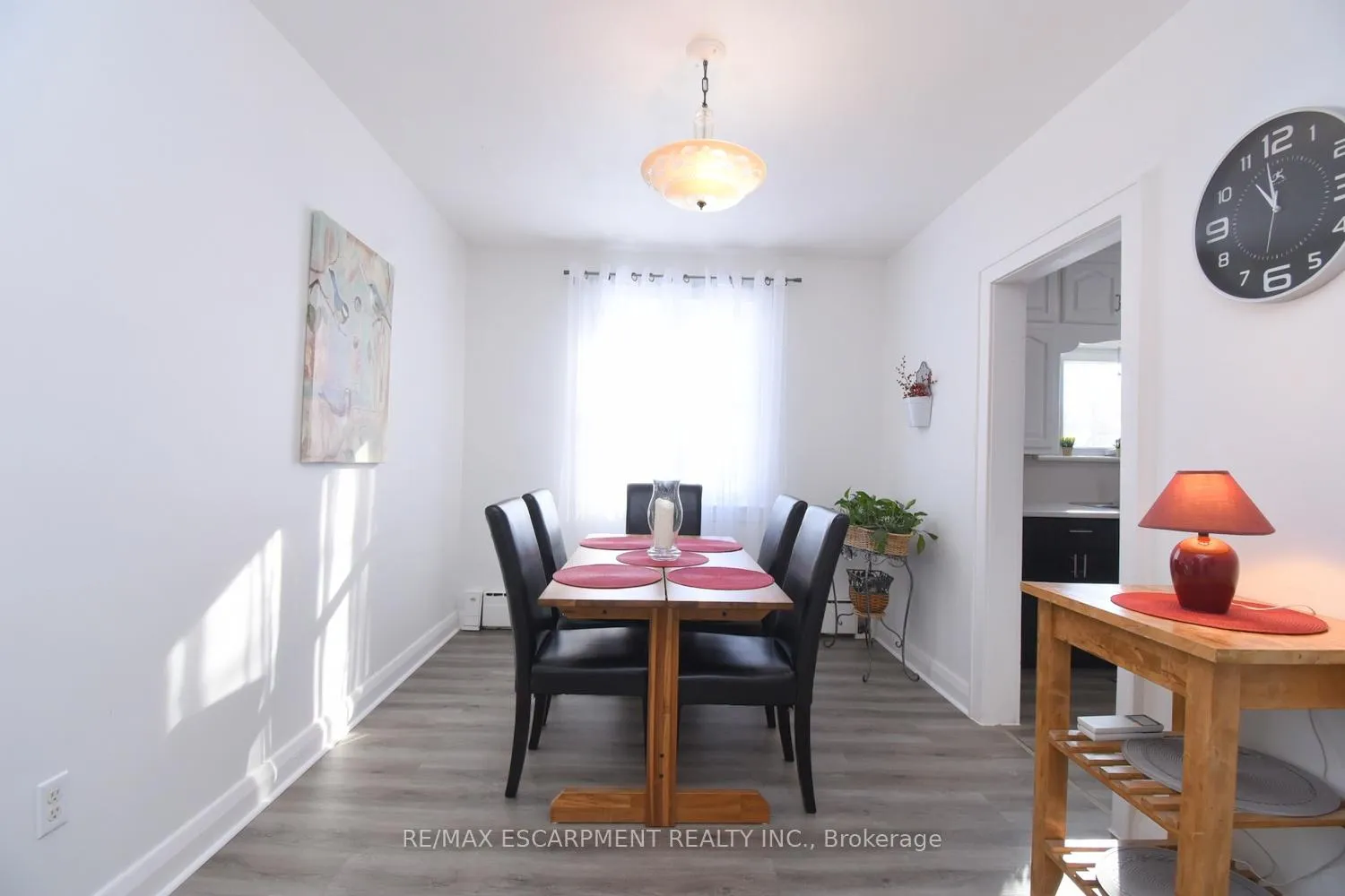 Photo 12 of 411 Ross Avenue, Haldimand, Dunnville — HOMEH