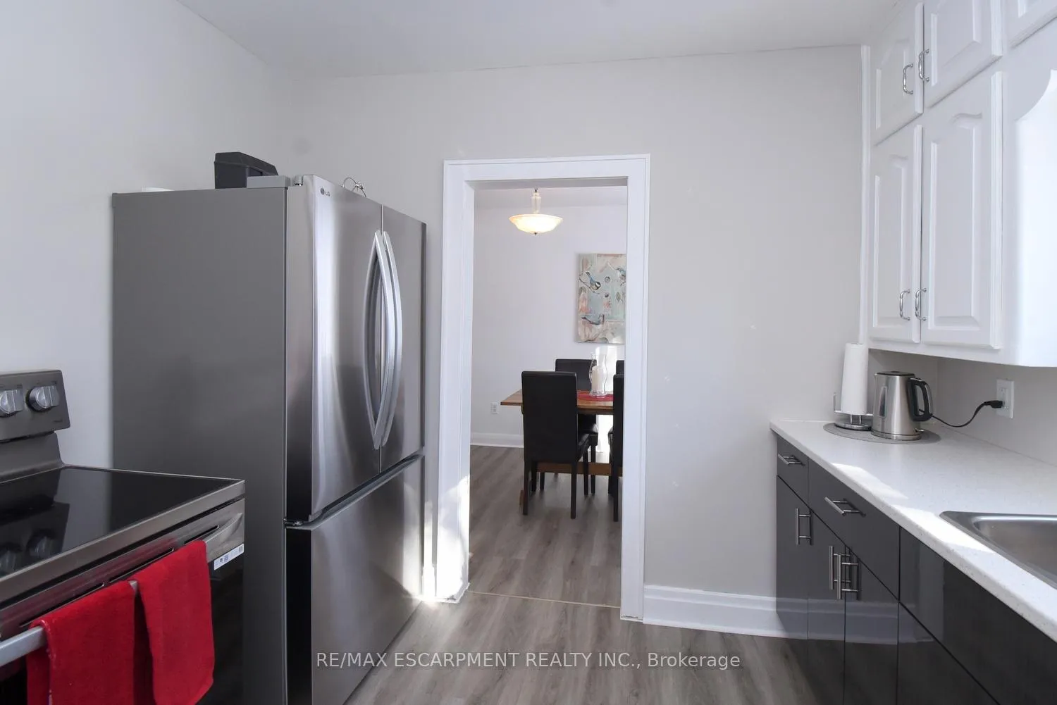 Photo 16 of 411 Ross Avenue, Haldimand, Dunnville — HOMEH
