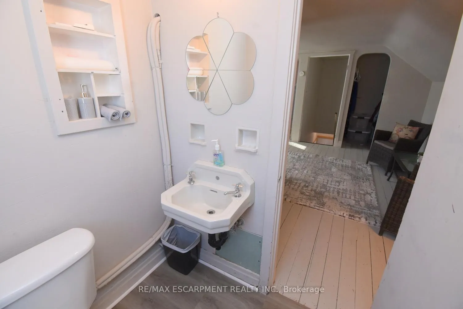 Photo 30 of 411 Ross Avenue, Haldimand, Dunnville — HOMEH
