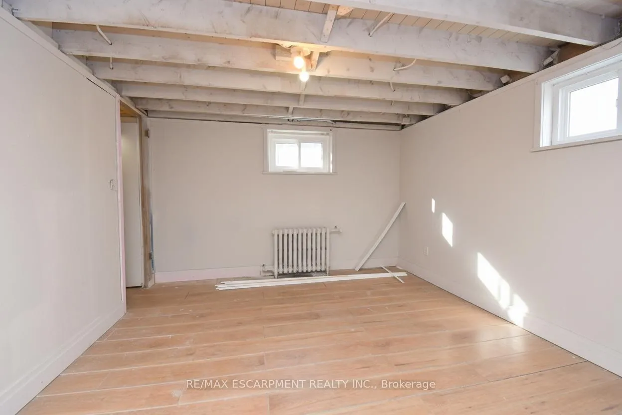 Photo 31 of 411 Ross Avenue, Haldimand, Dunnville — HOMEH