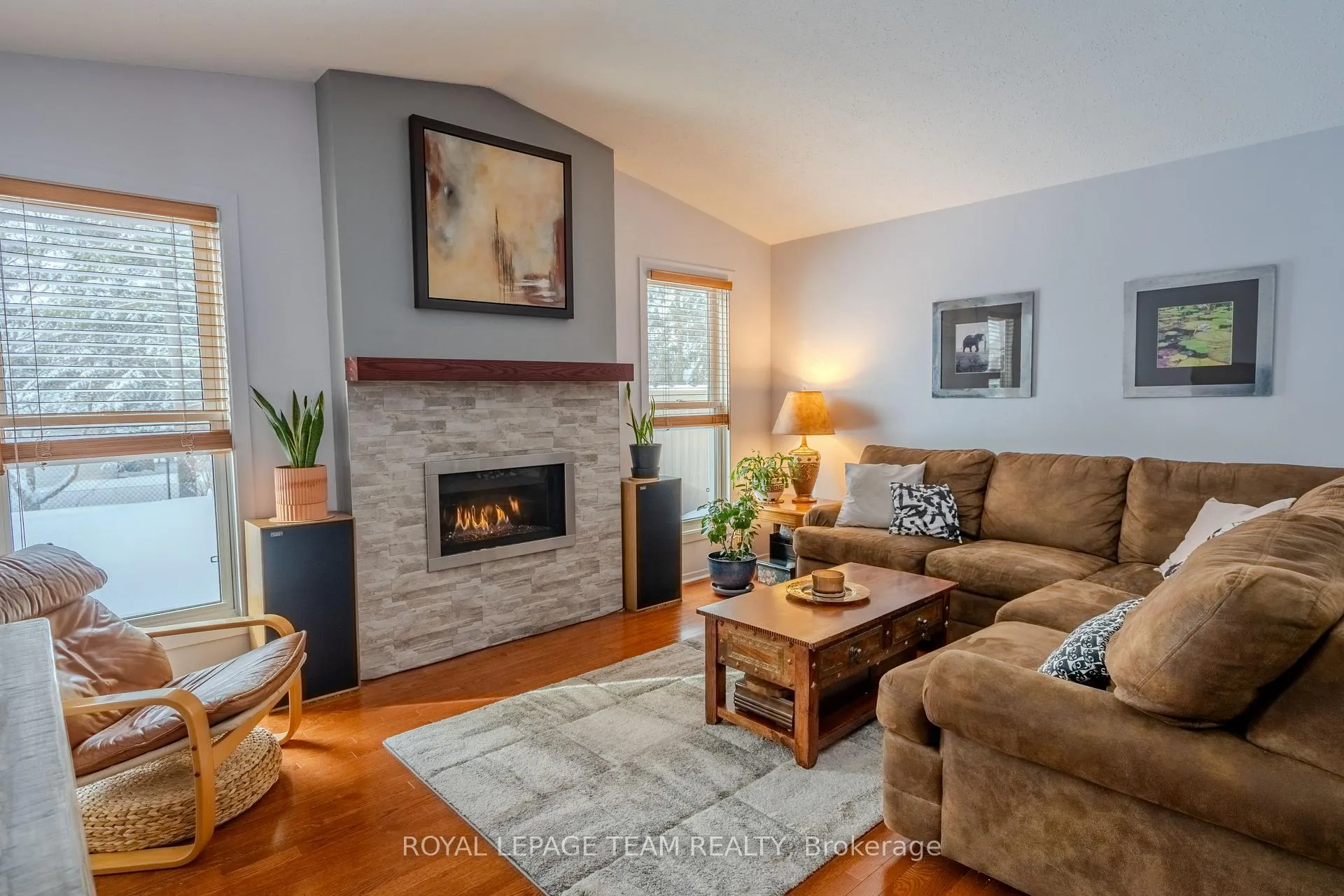 Photo 14 of 118 Seabrooke Drive, Ottawa, Kanata - Glencairn/Hazeldean — HOMEH