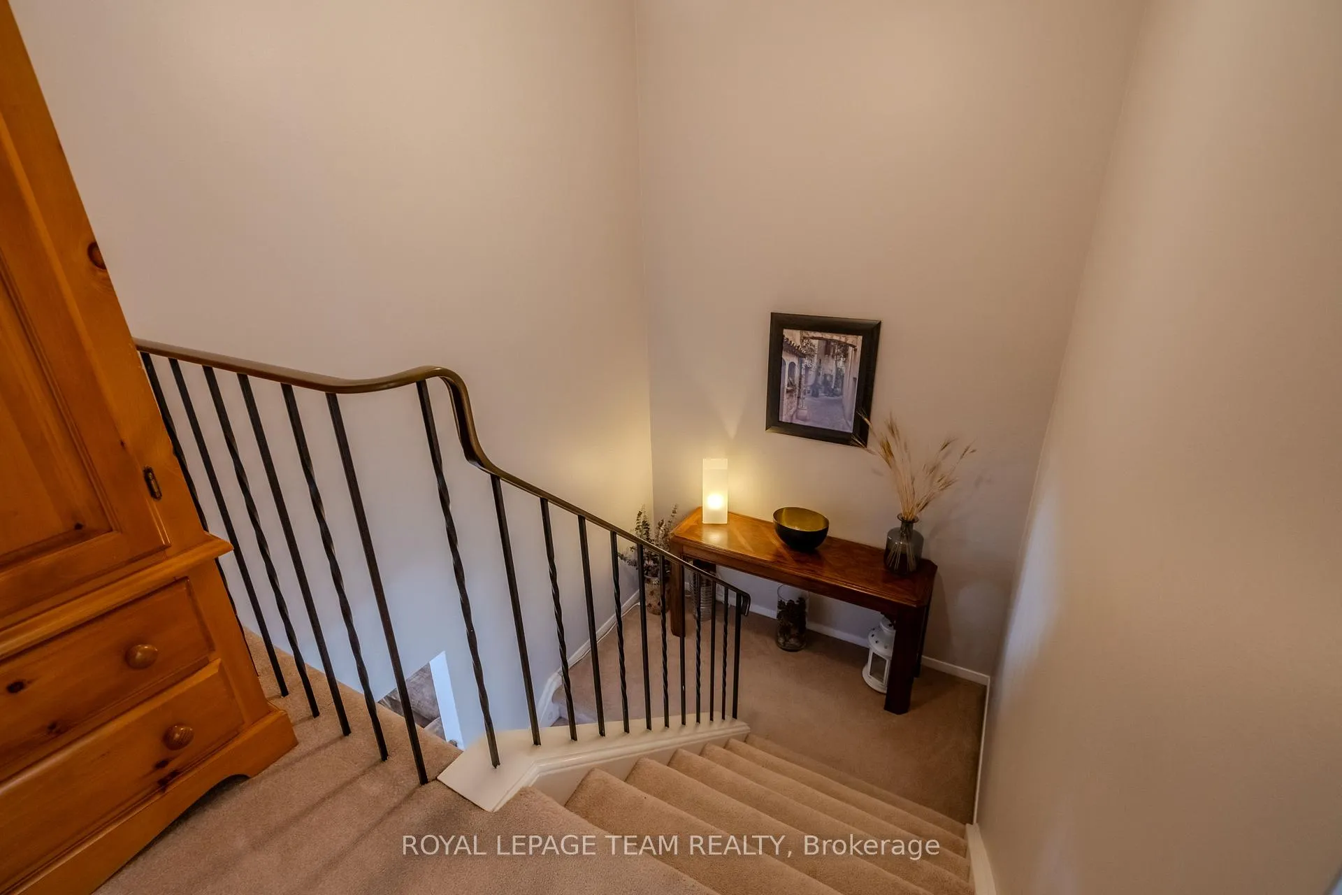 Photo 20 of 118 Seabrooke Drive, Ottawa, Kanata - Glencairn/Hazeldean — HOMEH