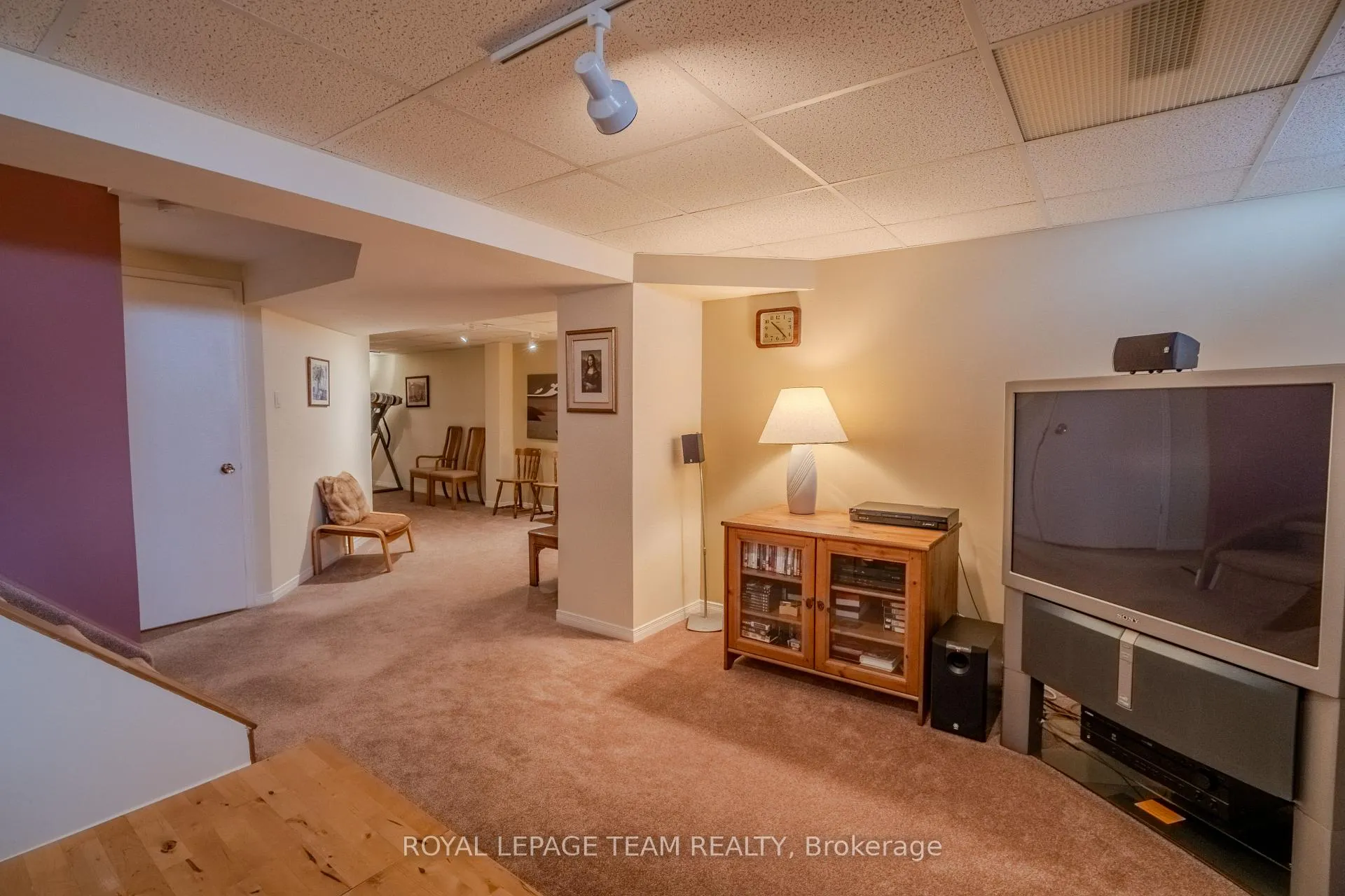 Photo 31 of 118 Seabrooke Drive, Ottawa, Kanata - Glencairn/Hazeldean — HOMEH