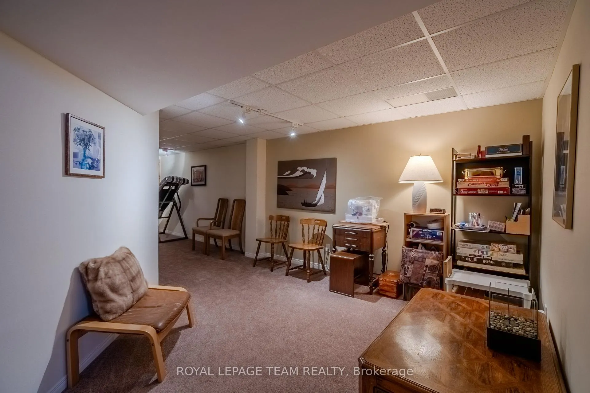 Photo 32 of 118 Seabrooke Drive, Ottawa, Kanata - Glencairn/Hazeldean — HOMEH