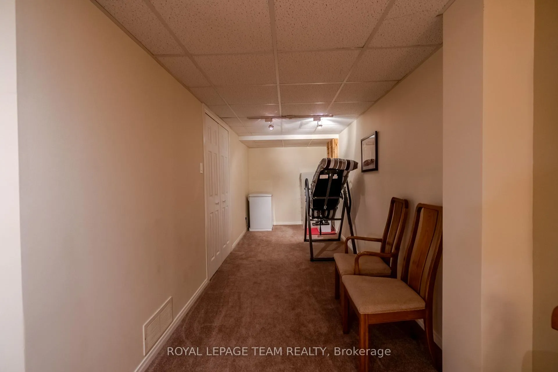 Photo 33 of 118 Seabrooke Drive, Ottawa, Kanata - Glencairn/Hazeldean — HOMEH