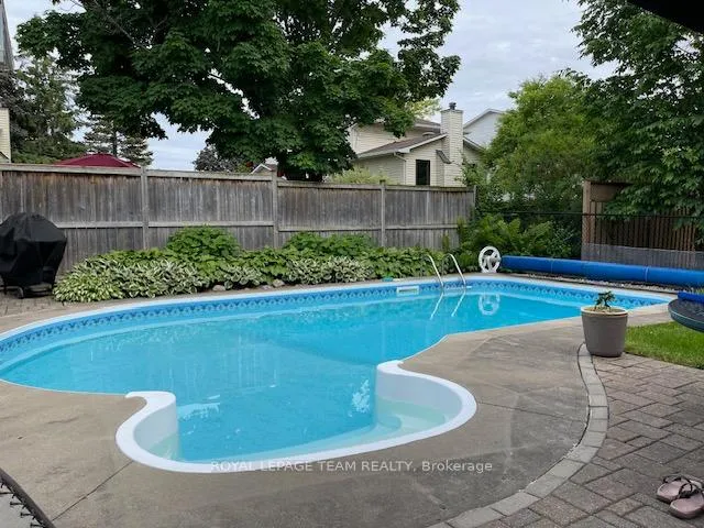 Photo 37 of 118 Seabrooke Drive, Ottawa, Kanata - Glencairn/Hazeldean — HOMEH