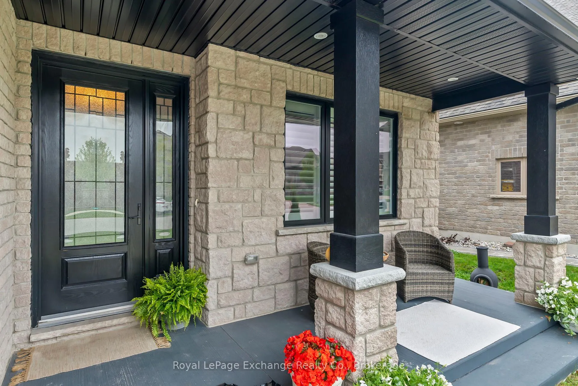 Photo 3 of 589 Morrison Crescent, Kincardine — HOMEH