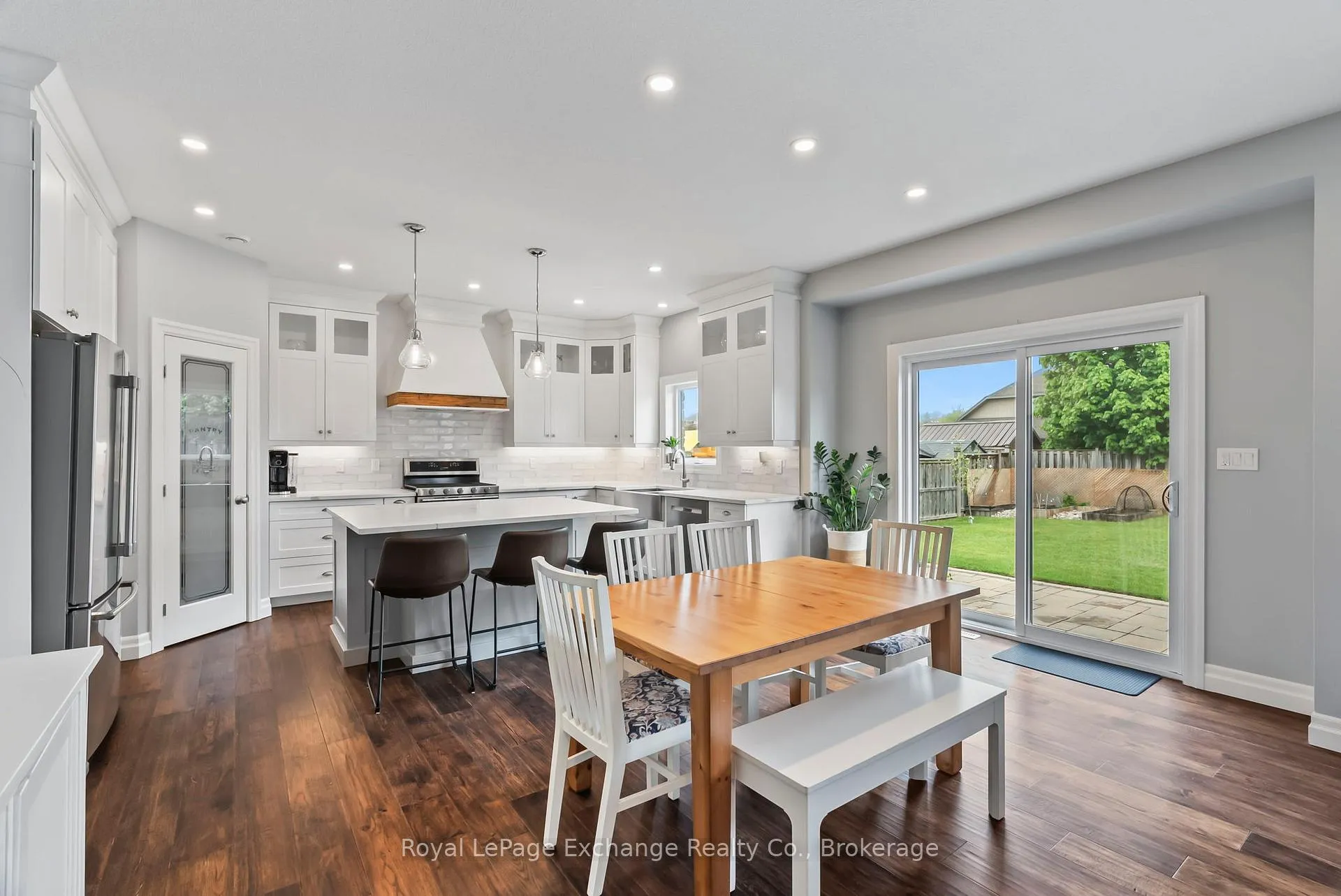 Photo 10 of 589 Morrison Crescent, Kincardine — HOMEH