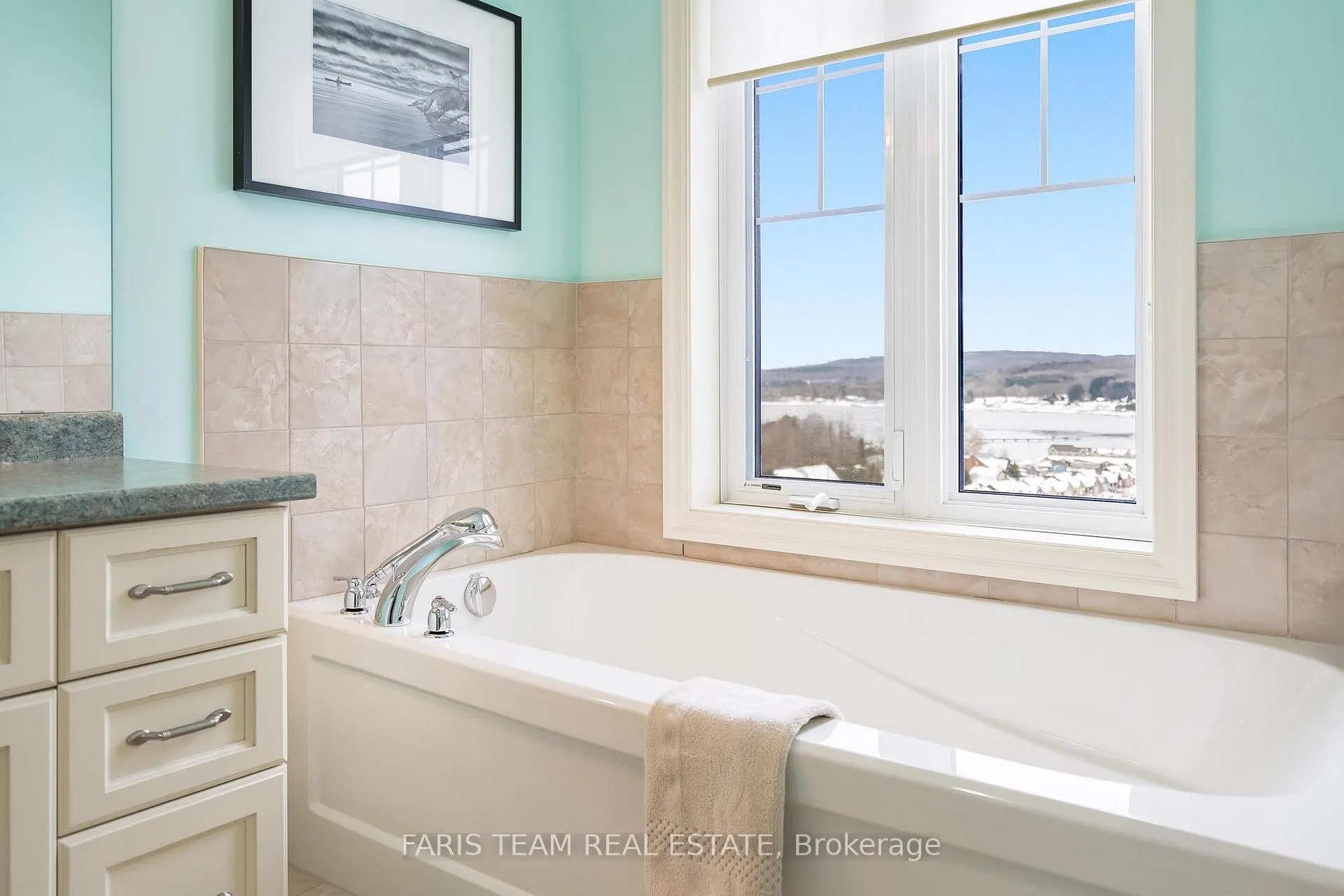 Photo 9 of 34 Drummond Drive, Penetanguishene — HOMEH