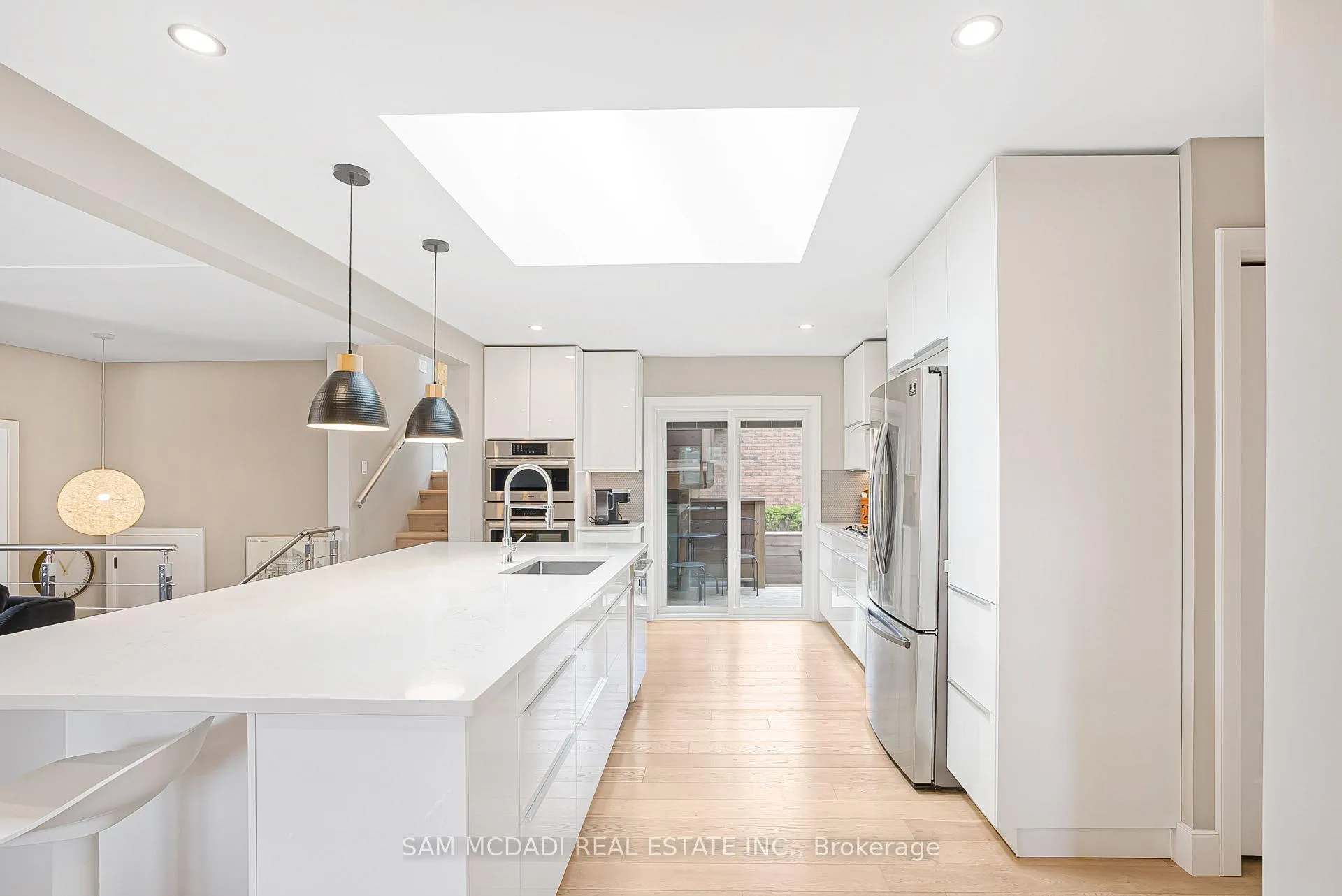 Photo 7 of 642 Red Pine Drive, Waterloo — HOMEH