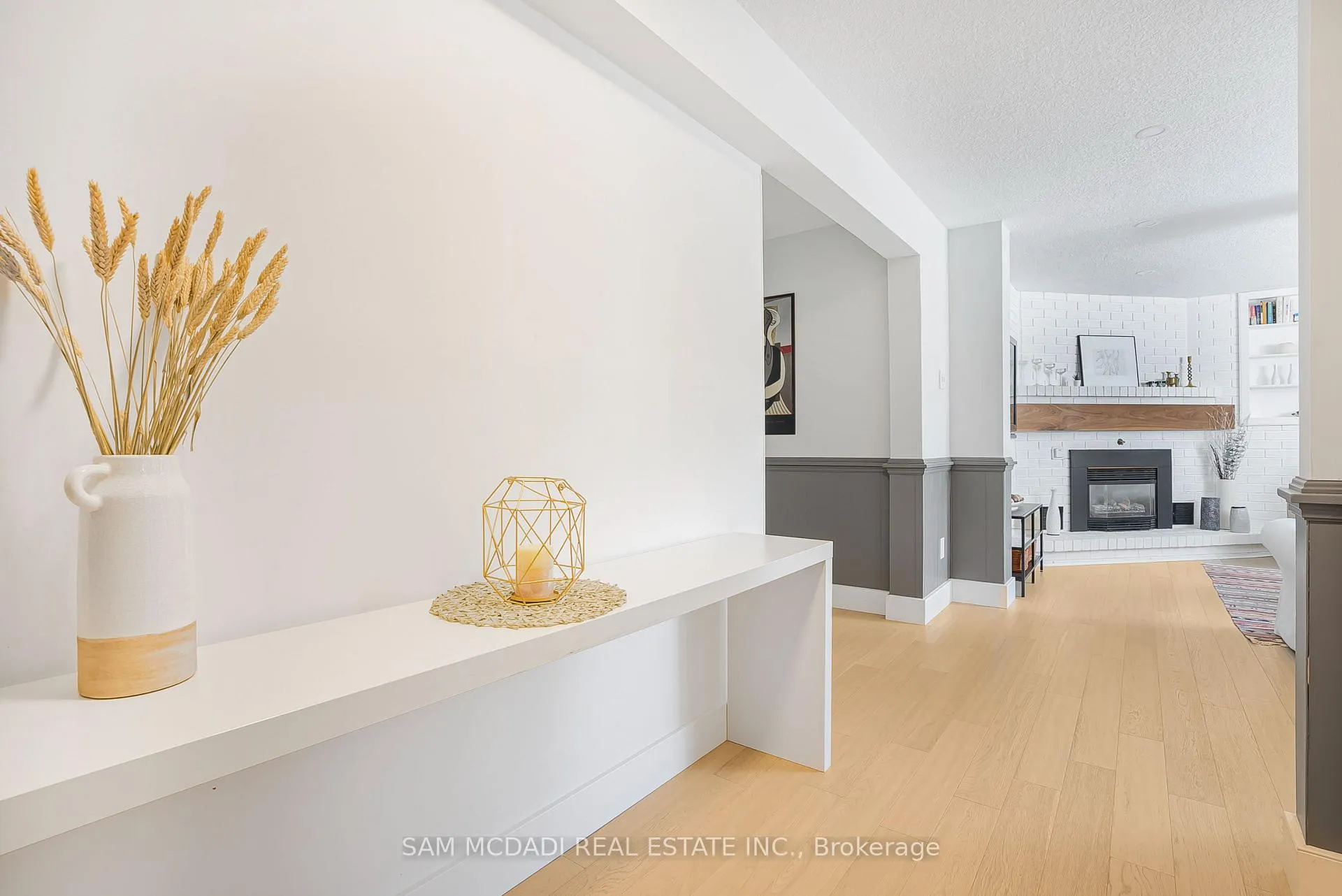 Photo 23 of 642 Red Pine Drive, Waterloo — HOMEH