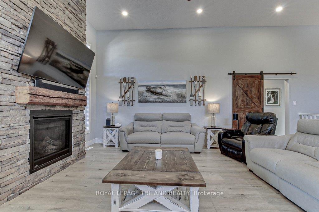 Photo 16 of 157 Old Field Lane, Central Elgin, Rural Central Elgin — HOMEH