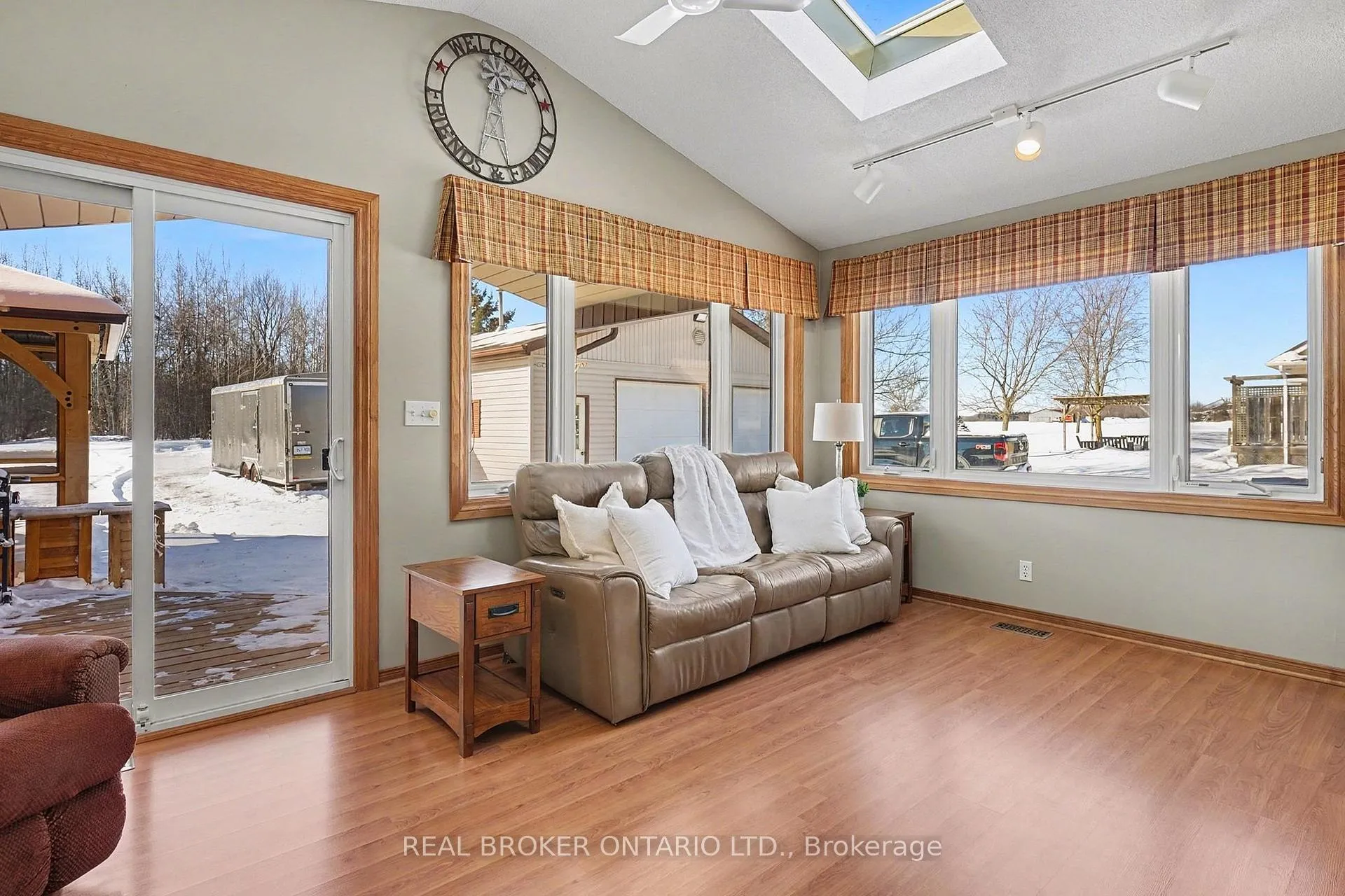 Photo 9 of 13382 Torbram Road, Caledon, Rural Caledon — HOMEH