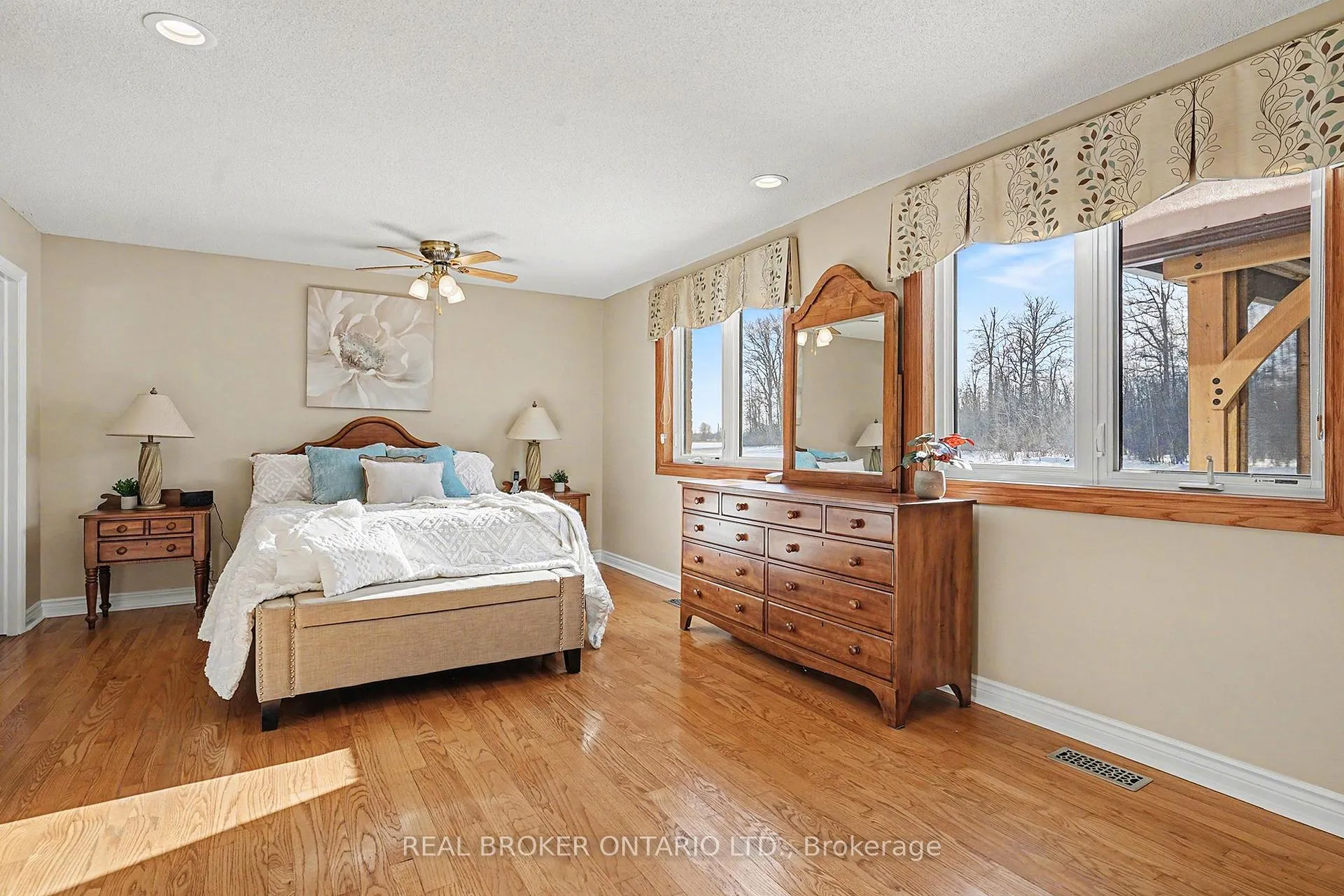 Photo 13 of 13382 Torbram Road, Caledon, Rural Caledon — HOMEH