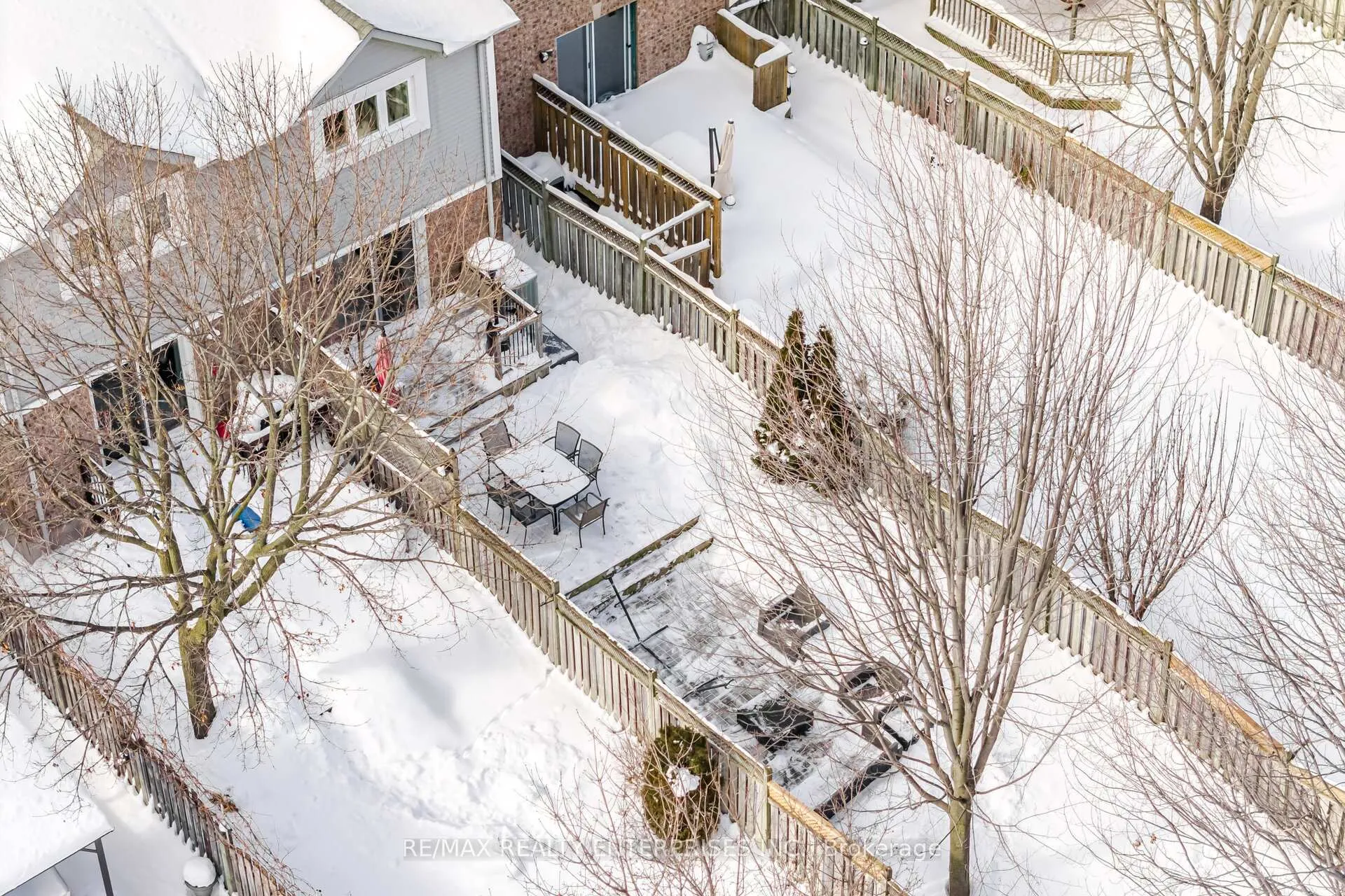 Photo 24 of 2401 Stefi Trail, Oakville, River Oaks — HOMEH