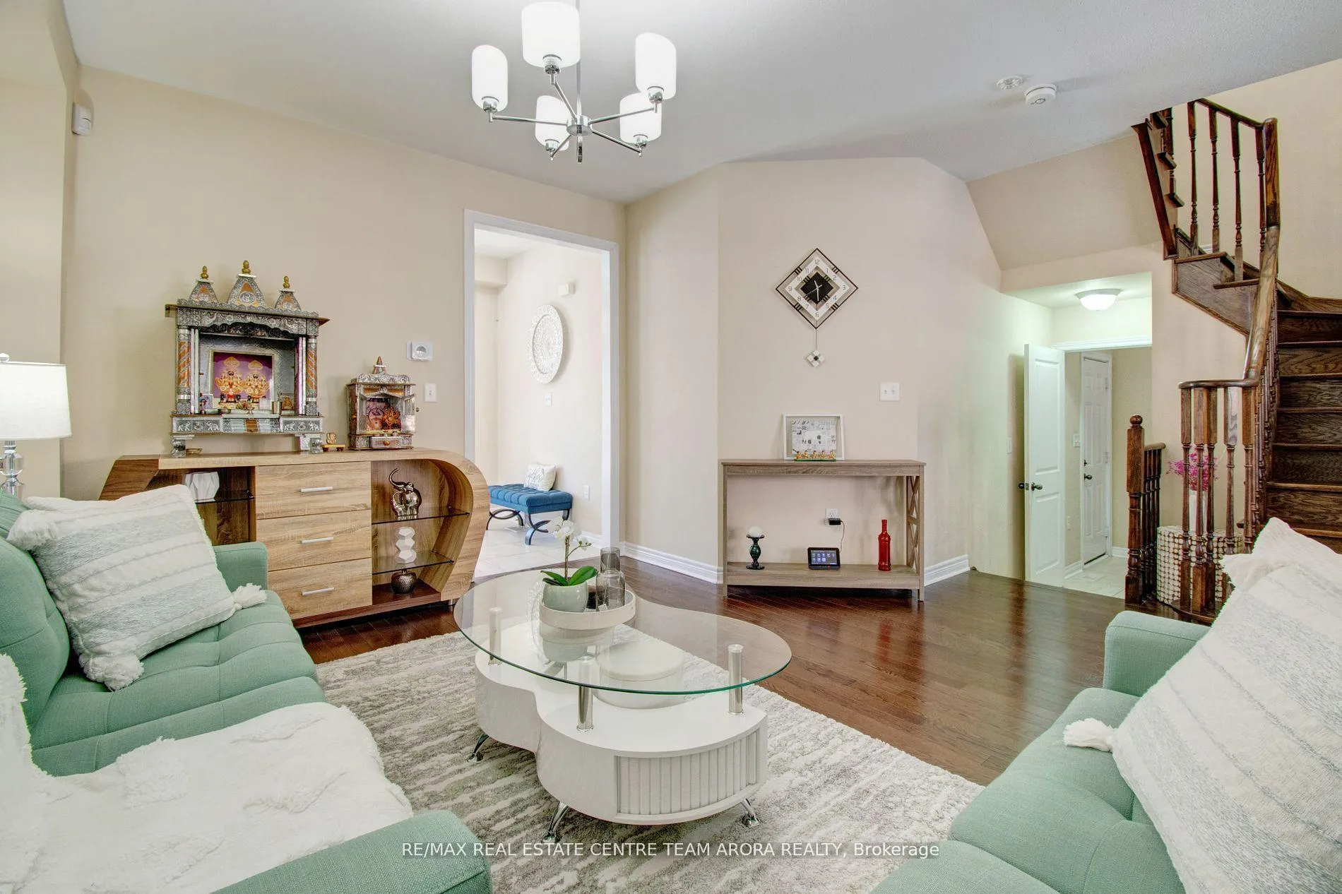 Photo 7 of 18 Fulmer Road, Brampton, Northwest Brampton — HOMEH