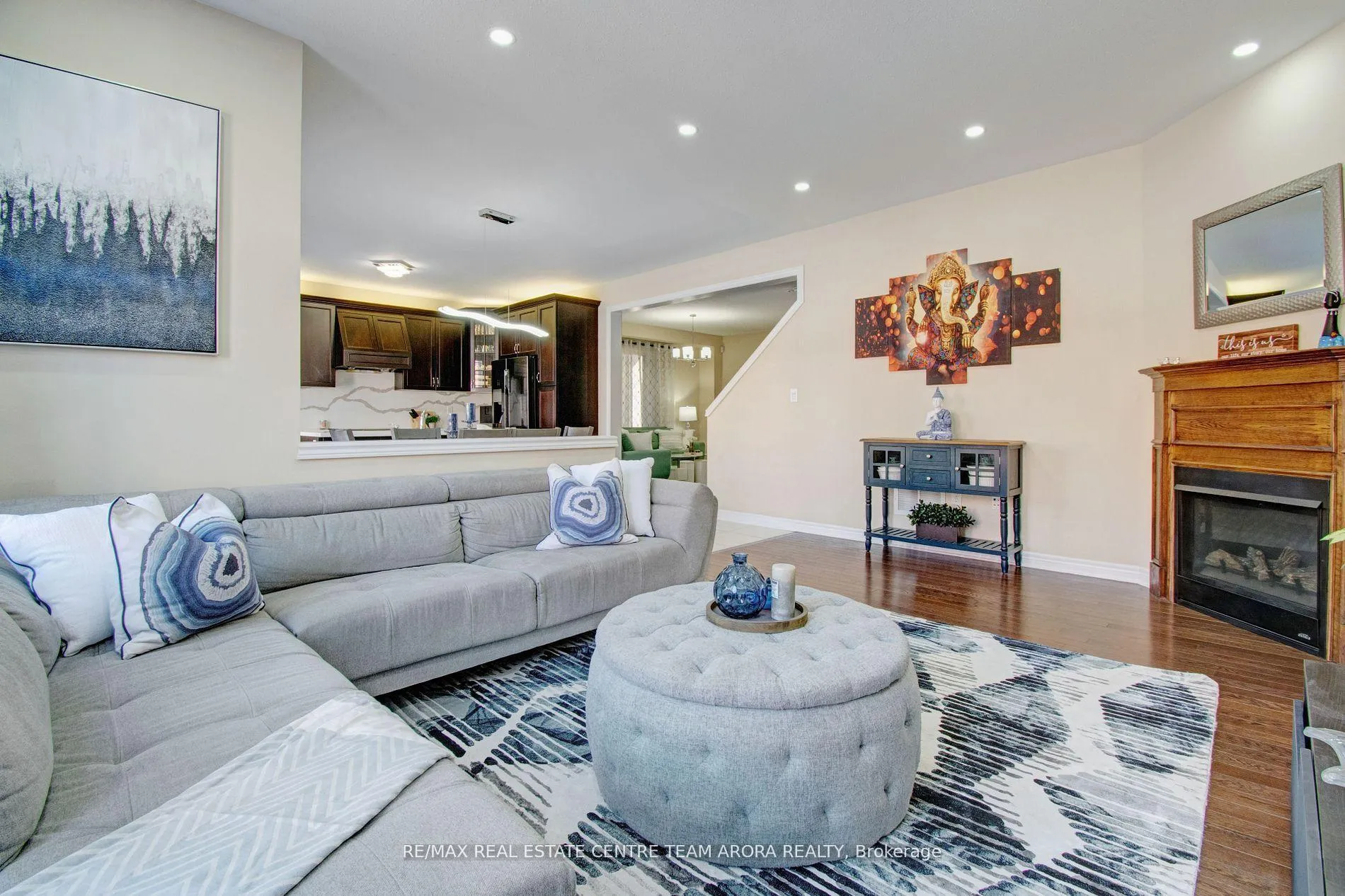 Photo 10 of 18 Fulmer Road, Brampton, Northwest Brampton — HOMEH