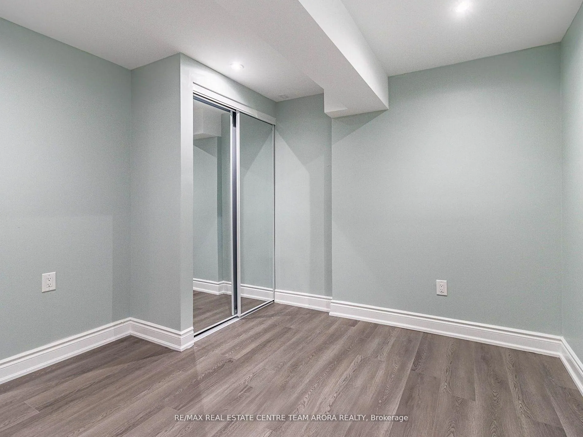 Photo 42 of 18 Fulmer Road, Brampton, Northwest Brampton — HOMEH
