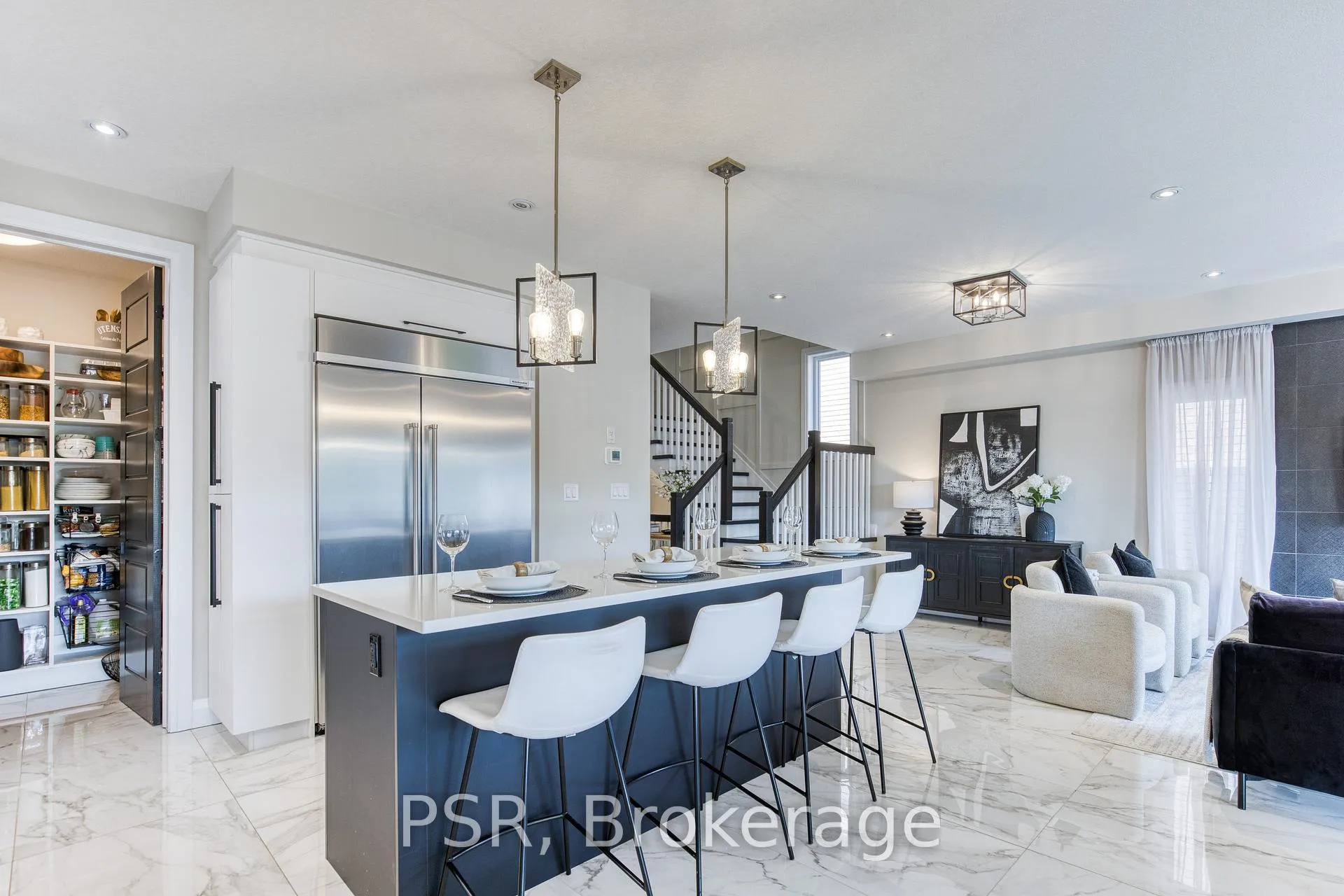Photo 11 of 545 Doonwoods Crescent, Kitchener — HOMEH