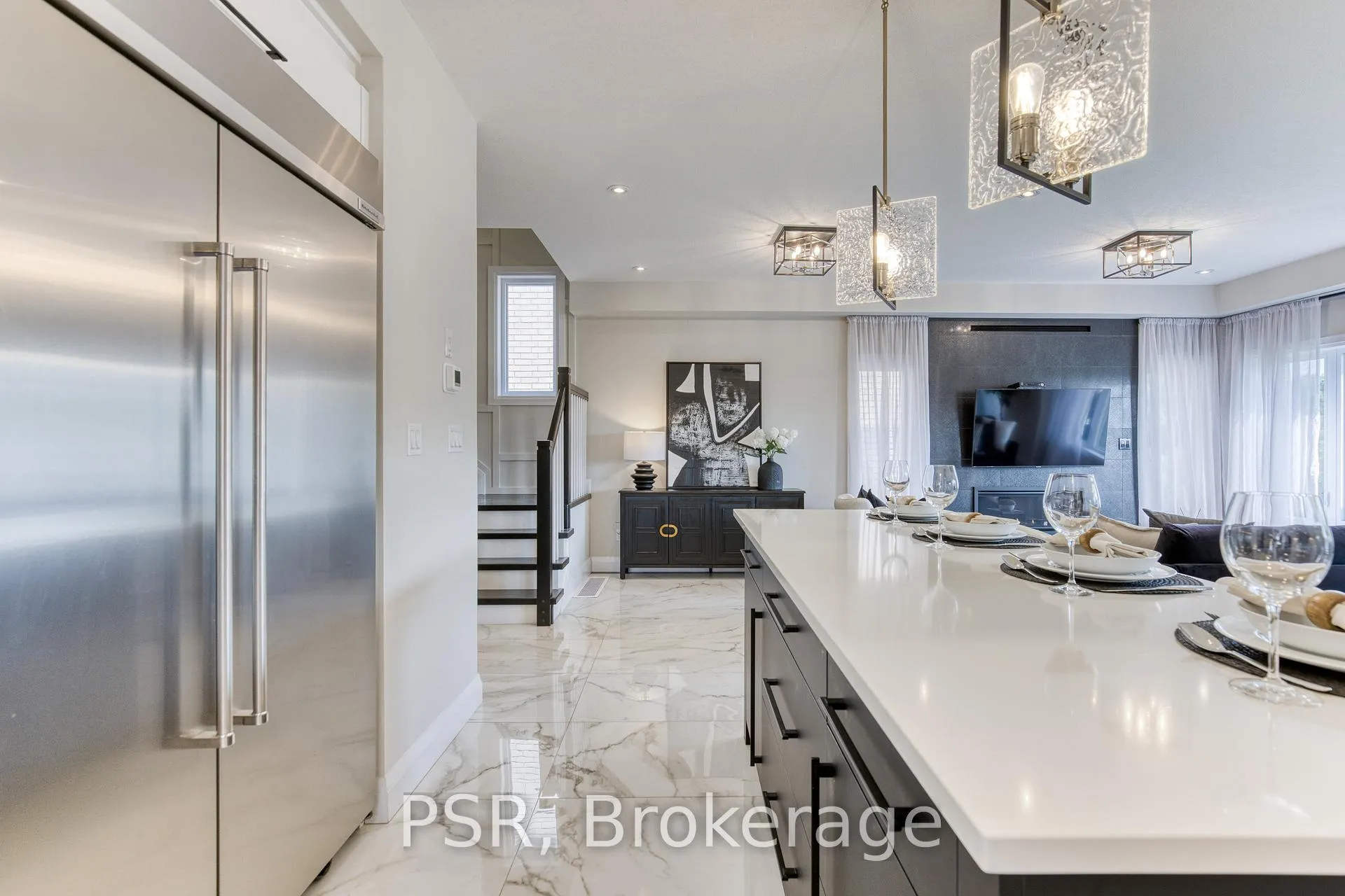 Photo 16 of 545 Doonwoods Crescent, Kitchener — HOMEH