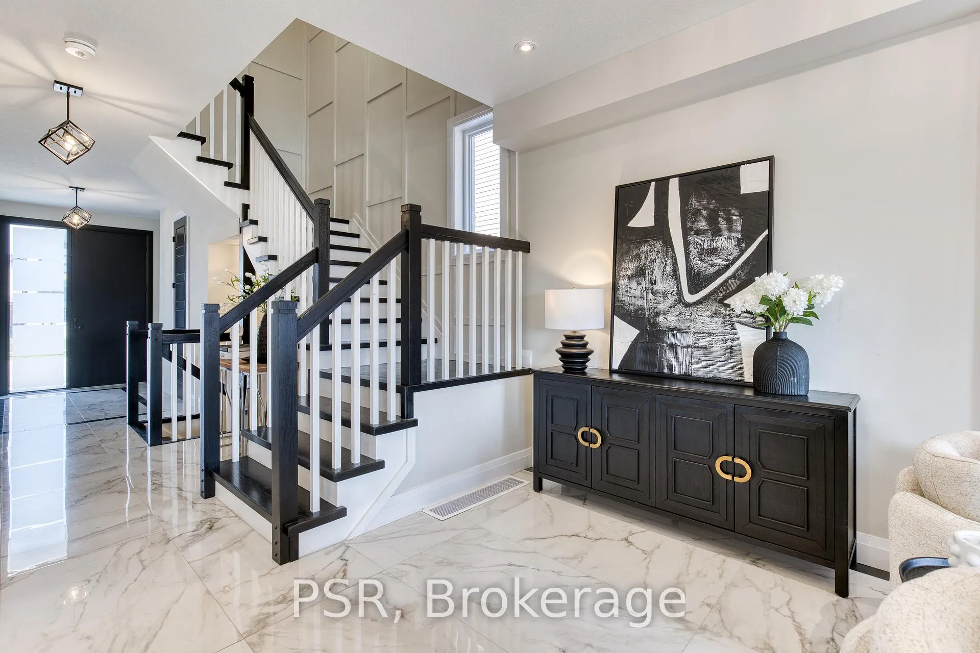 Photo 25 of 545 Doonwoods Crescent, Kitchener — HOMEH