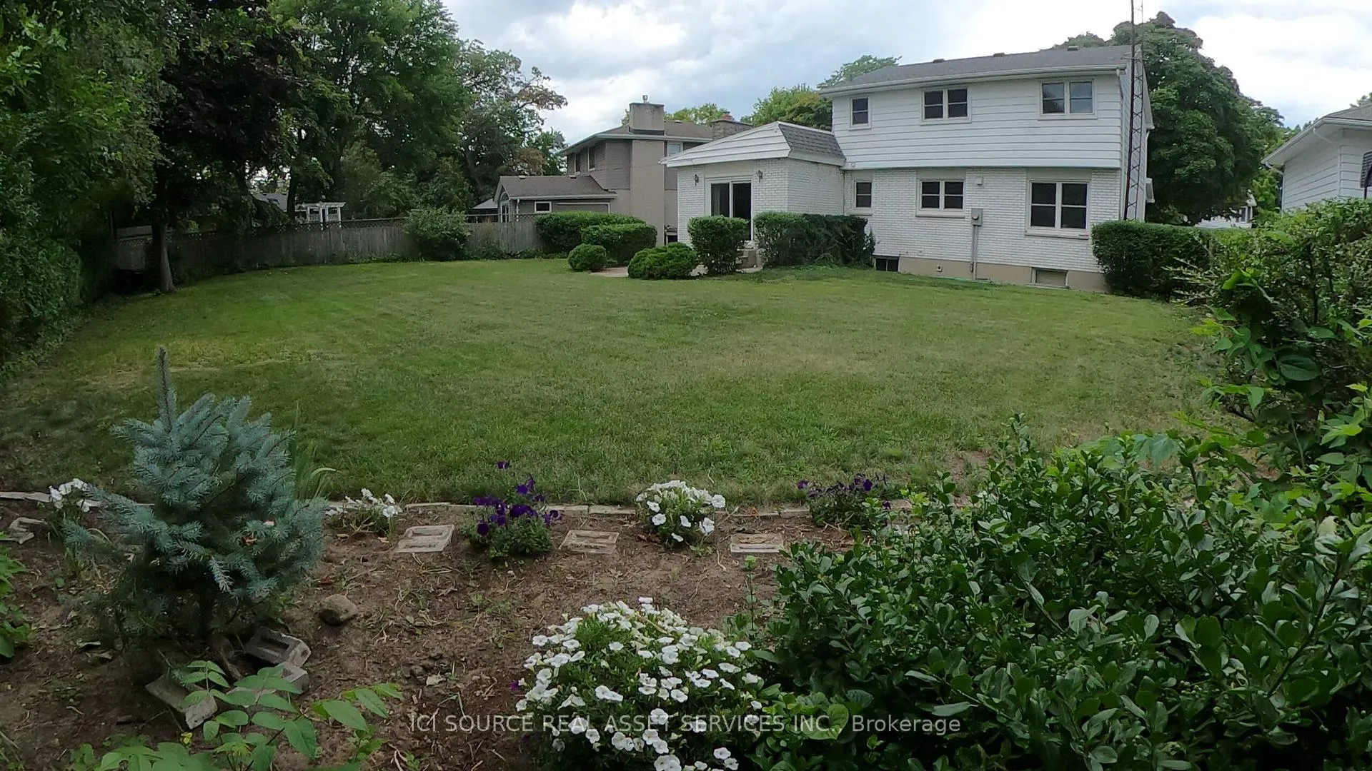 Photo 18 of 1526 Randy Road, Sarnia — HOMEH