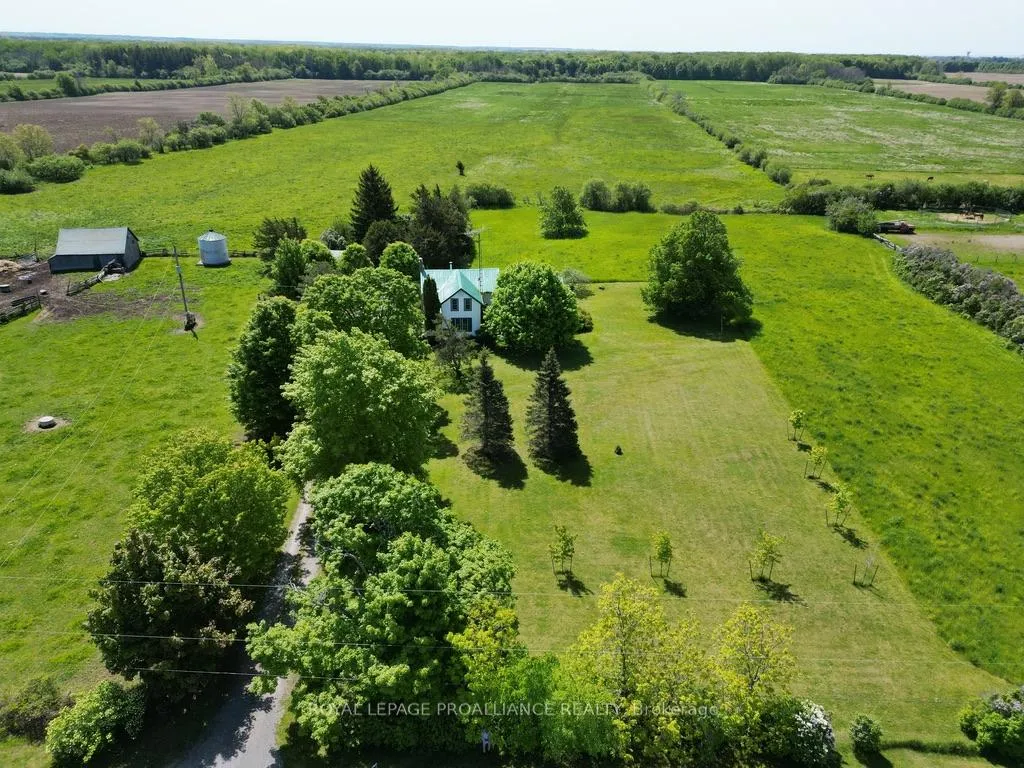 Photo 2 of 783 Wilson Road, Prince Edward County, Hallowell Ward — HOMEH