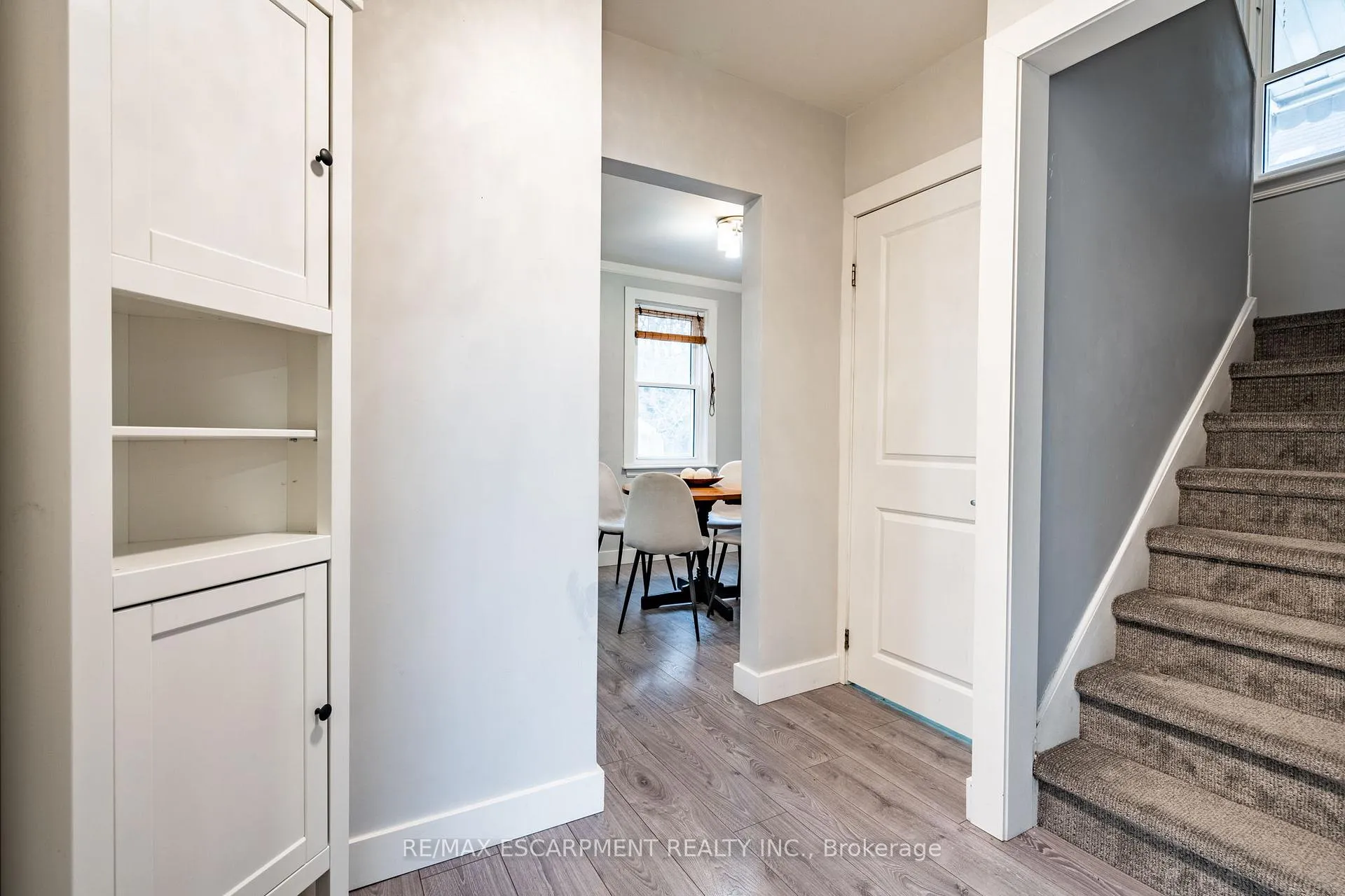 Photo 7 of 219 Rodgers Road, Hamilton, Bartonville — HOMEH