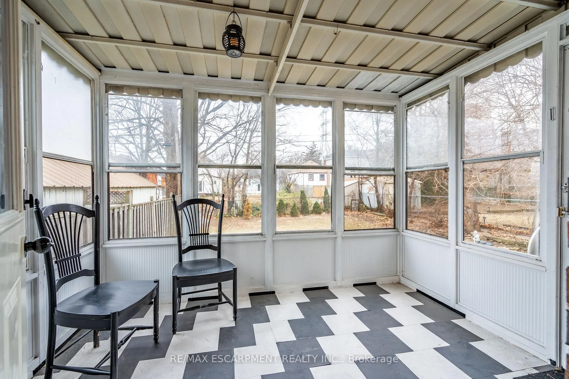 Photo 17 of 219 Rodgers Road, Hamilton, Bartonville — HOMEH
