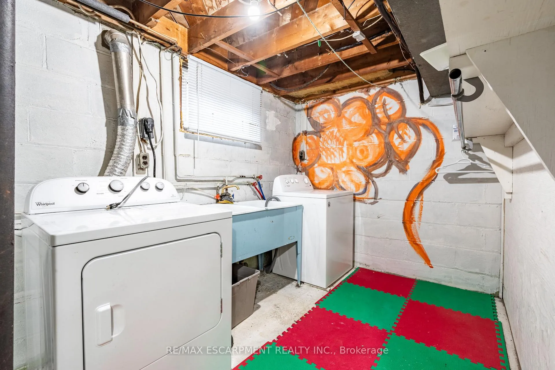 Photo 35 of 219 Rodgers Road, Hamilton, Bartonville — HOMEH