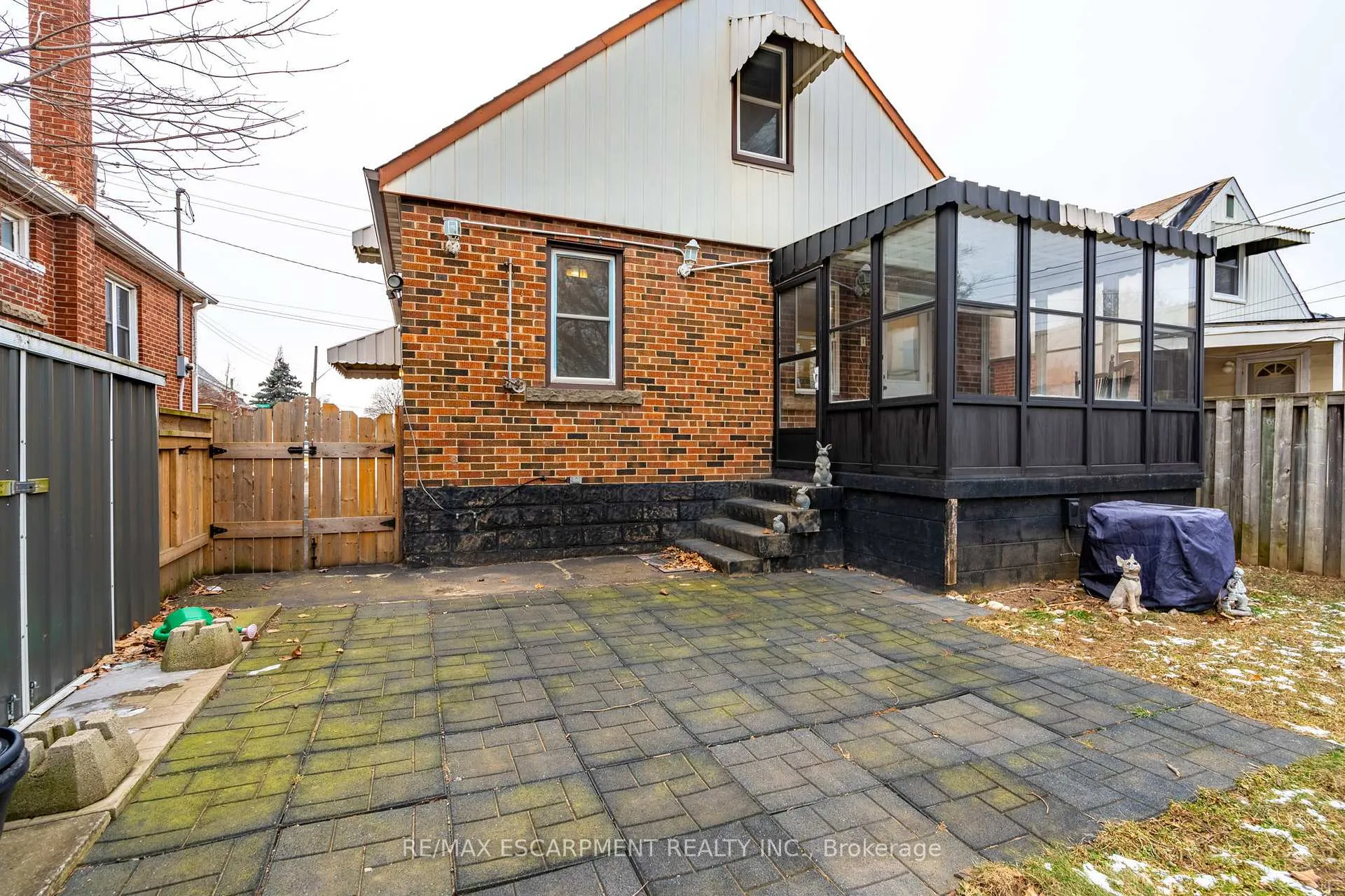 Photo 39 of 219 Rodgers Road, Hamilton, Bartonville — HOMEH