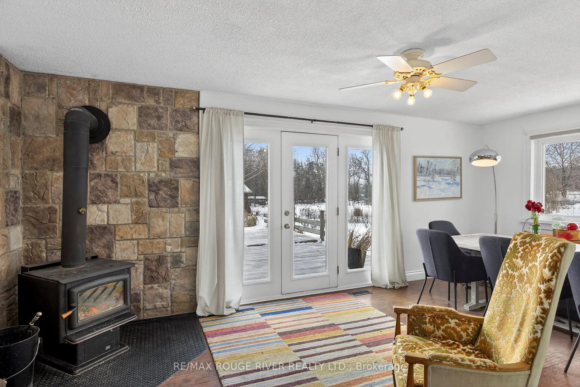 Photo 15 of 2401 15TH Line, Selwyn — HOMEH