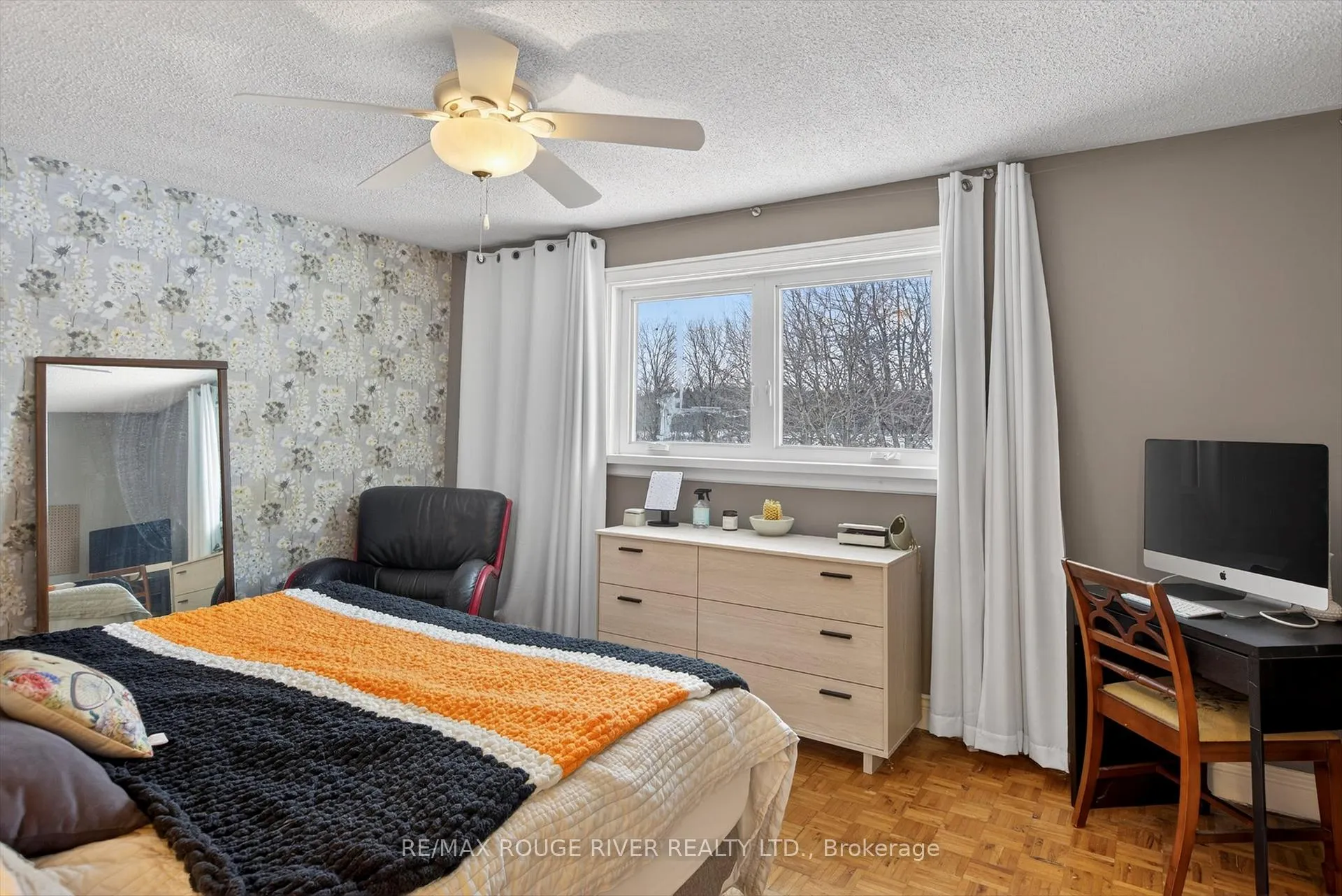 Photo 21 of 2401 15TH Line, Selwyn — HOMEH