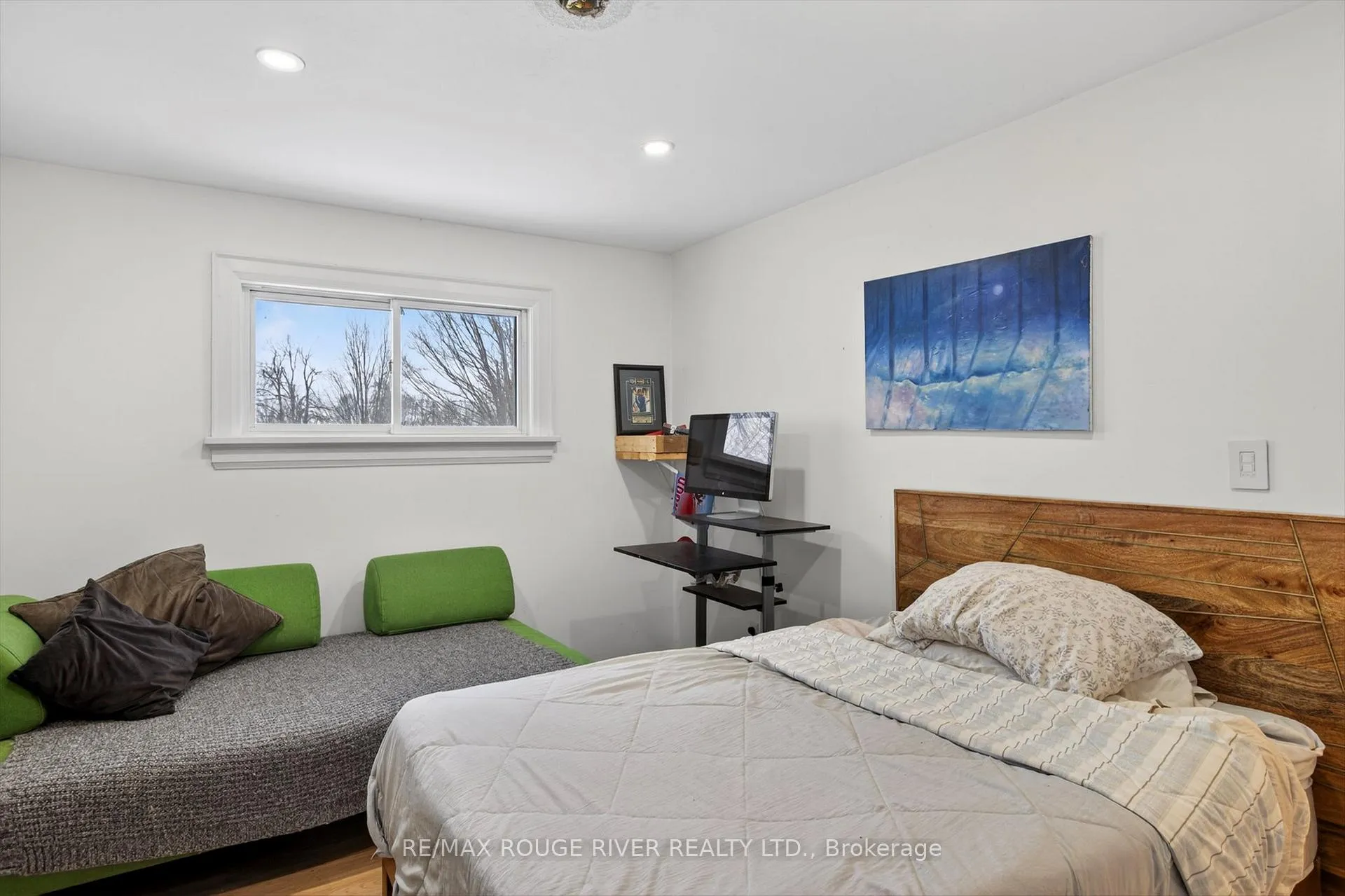 Photo 23 of 2401 15TH Line, Selwyn — HOMEH
