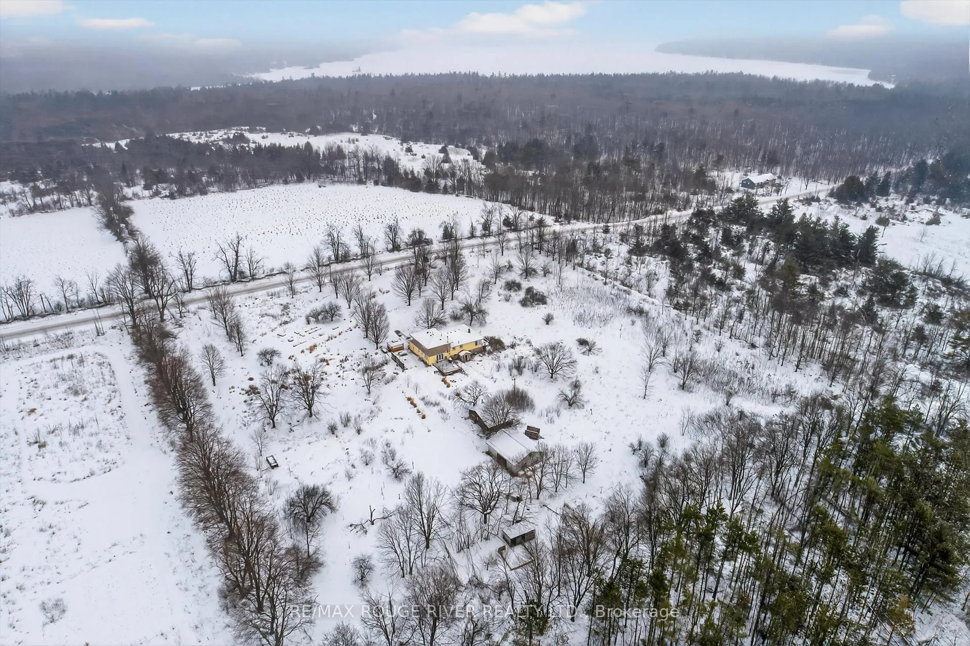 Photo 35 of 2401 15TH Line, Selwyn — HOMEH