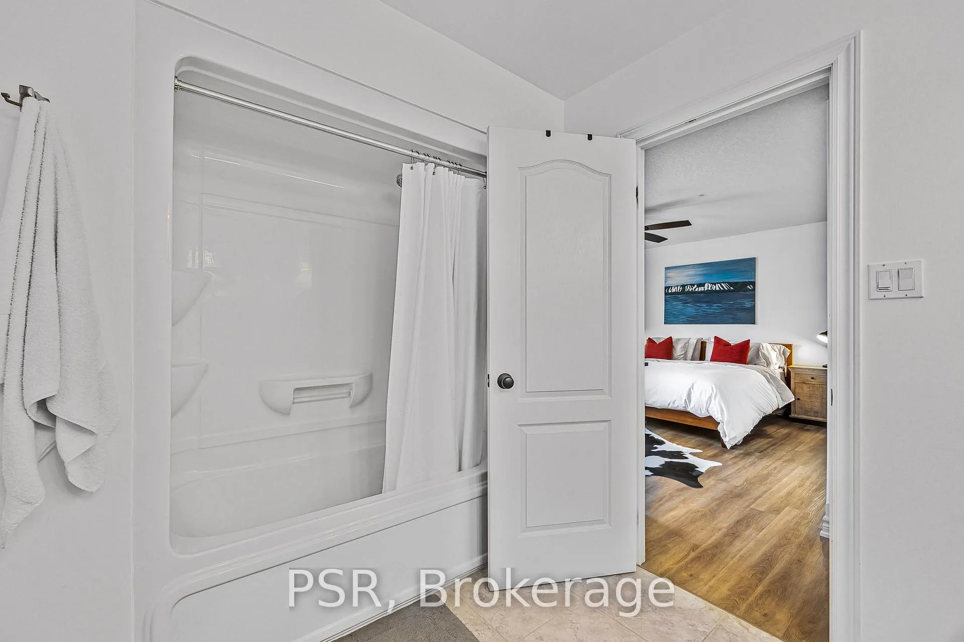 Photo 21 of 25 Patton Street, Collingwood — HOMEH