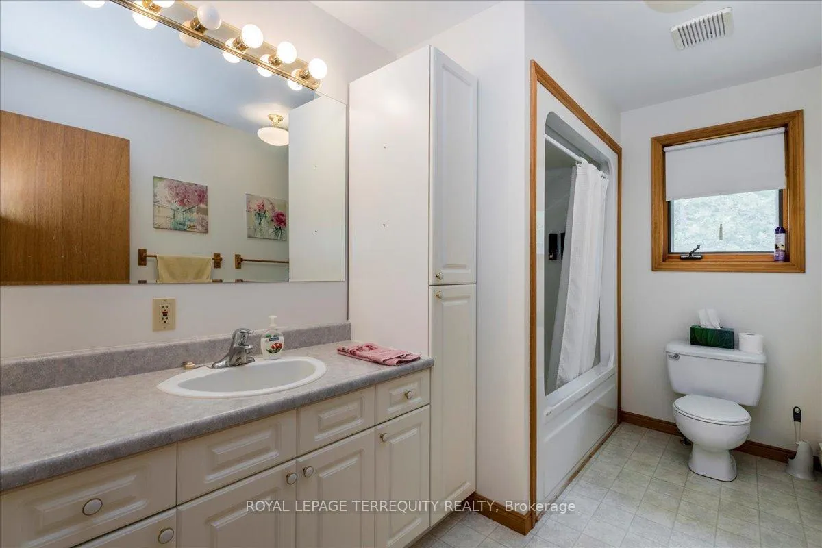 Photo 14 of 142 Fiddick Road, Brighton — HOMEH