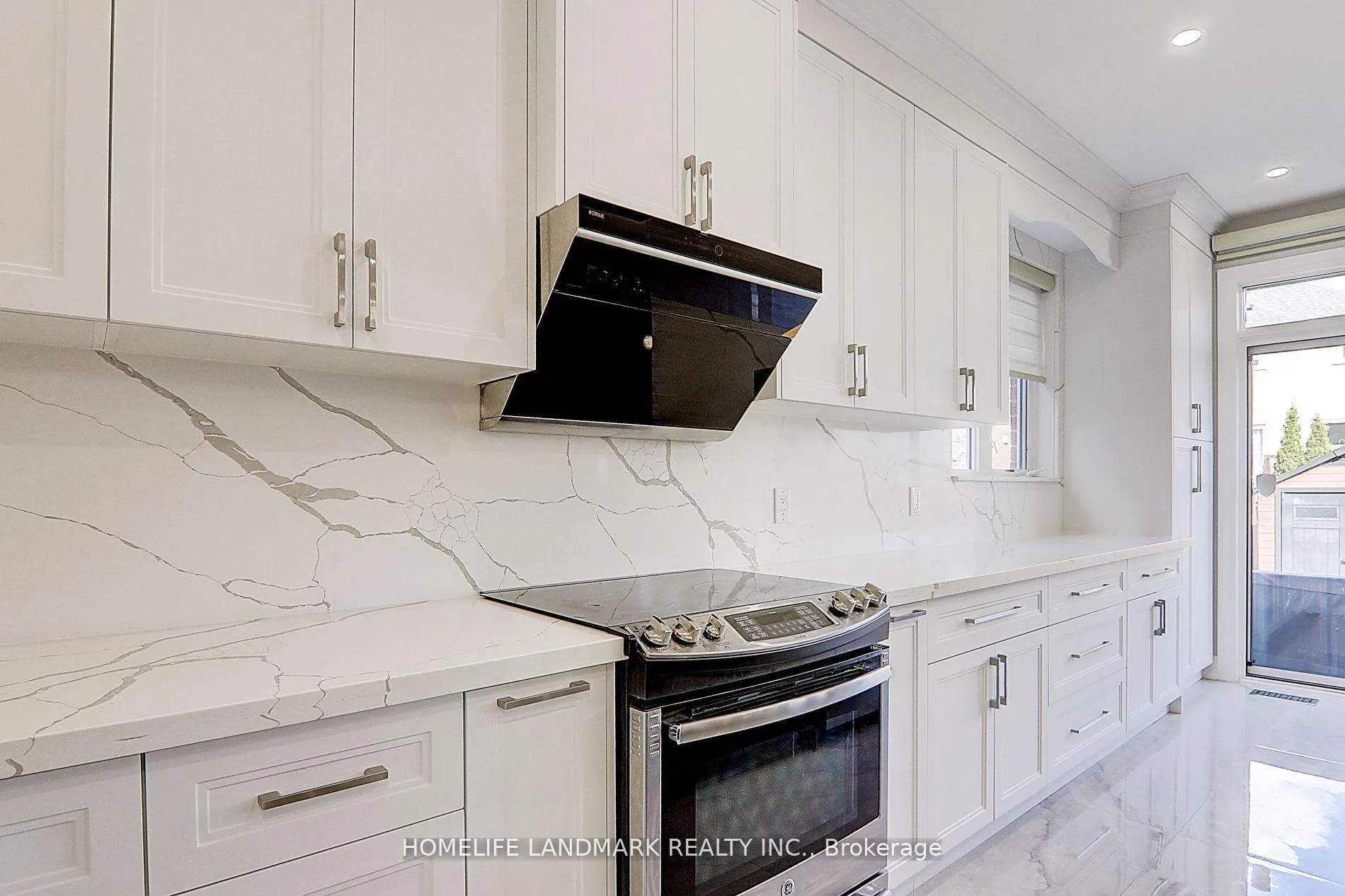 Photo 25 of 51 White Cedar Drive, Markham, Legacy — HOMEH