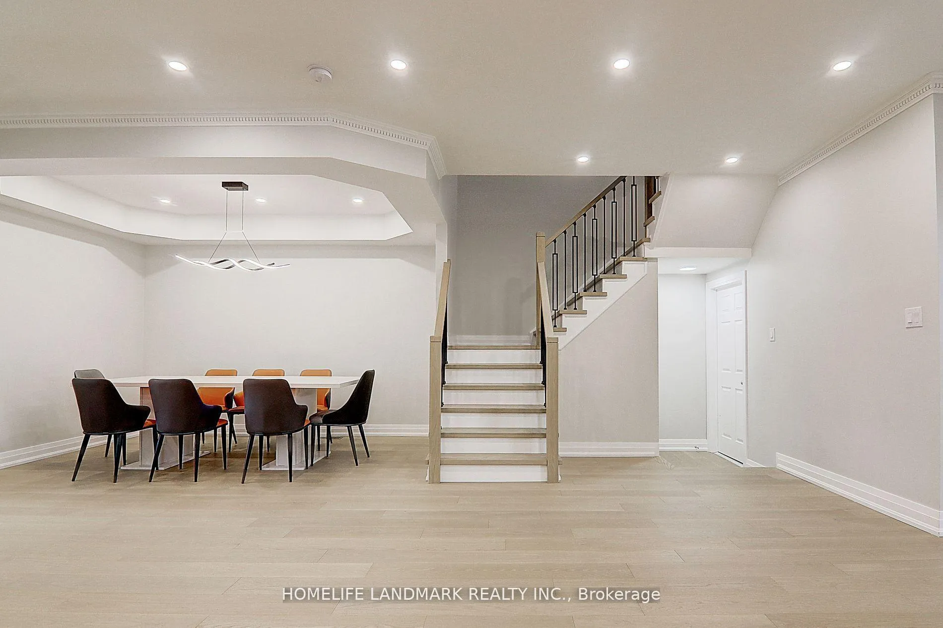 Photo 27 of 51 White Cedar Drive, Markham, Legacy — HOMEH