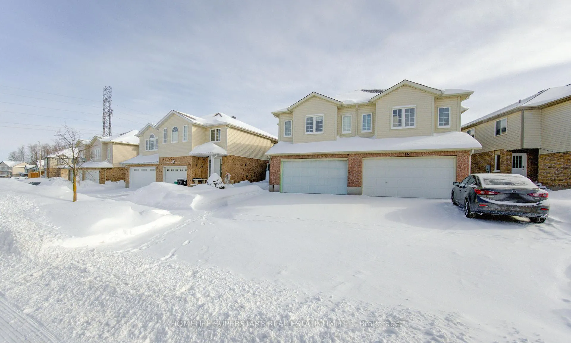Photo 3 of 148 Snowdrop Crescent, Kitchener, Larentian West — HOMEH