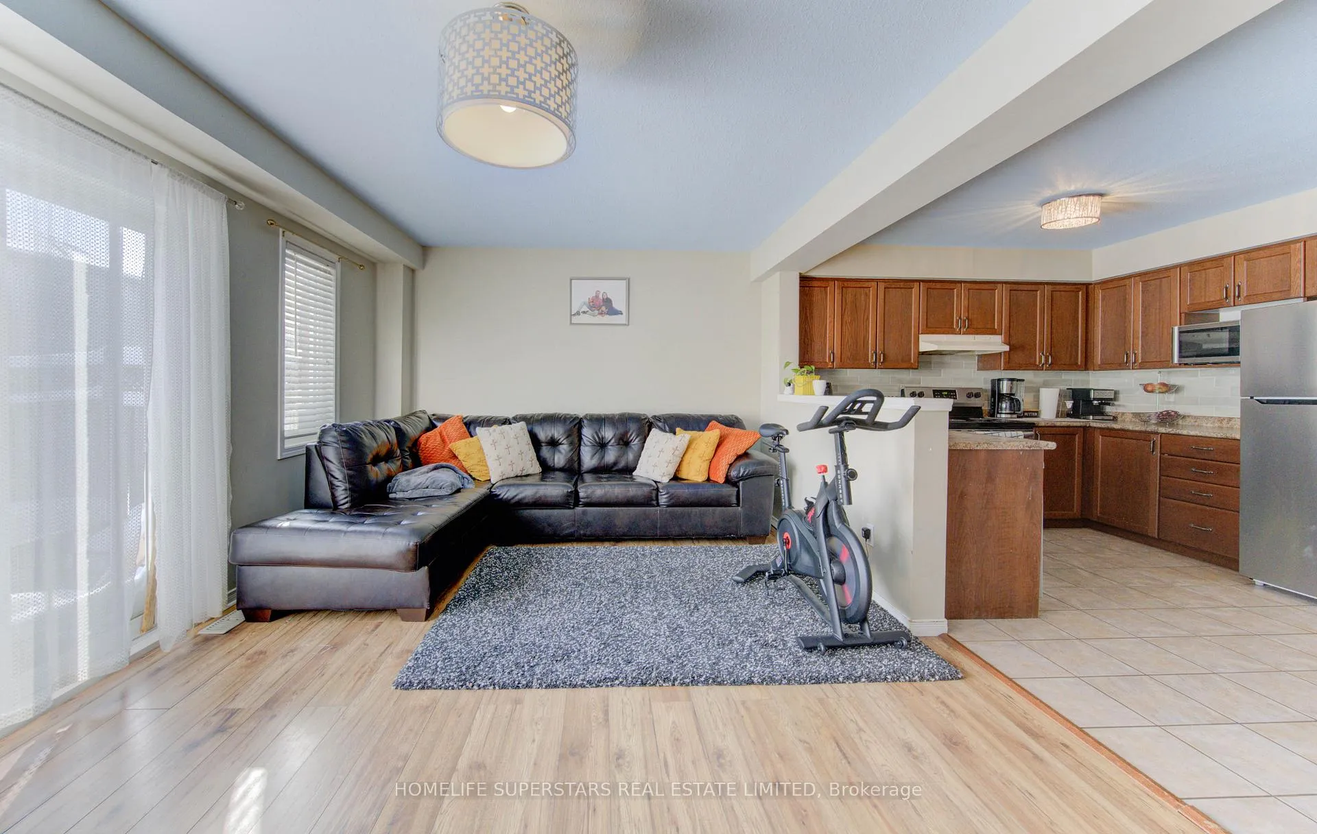 Photo 13 of 148 Snowdrop Crescent, Kitchener, Larentian West — HOMEH