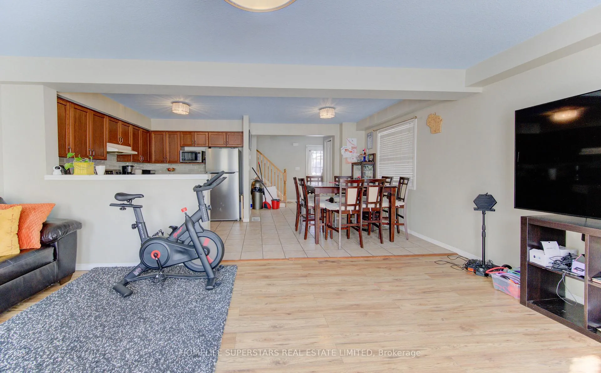 Photo 14 of 148 Snowdrop Crescent, Kitchener, Larentian West — HOMEH