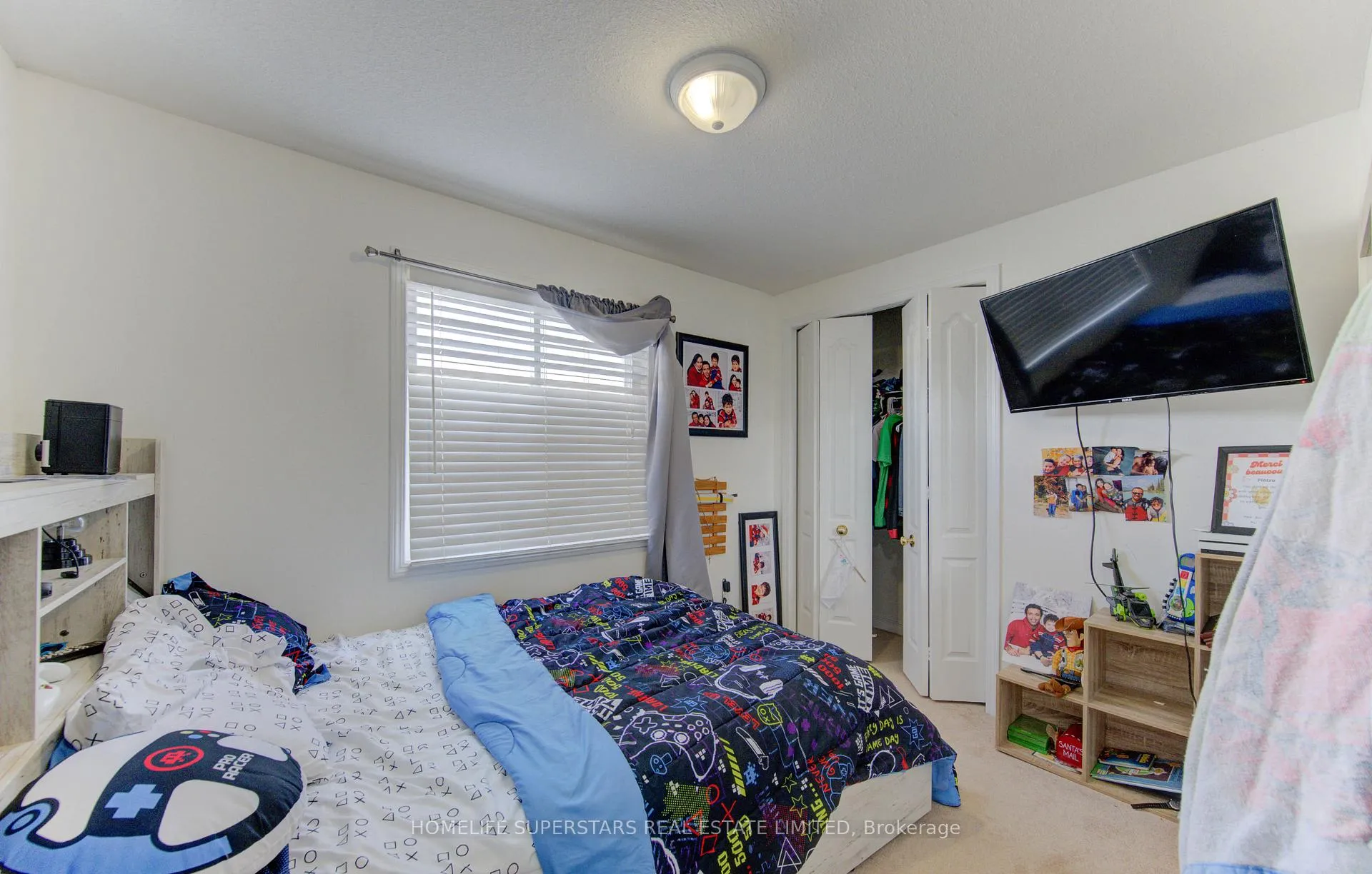 Photo 16 of 148 Snowdrop Crescent, Kitchener, Larentian West — HOMEH
